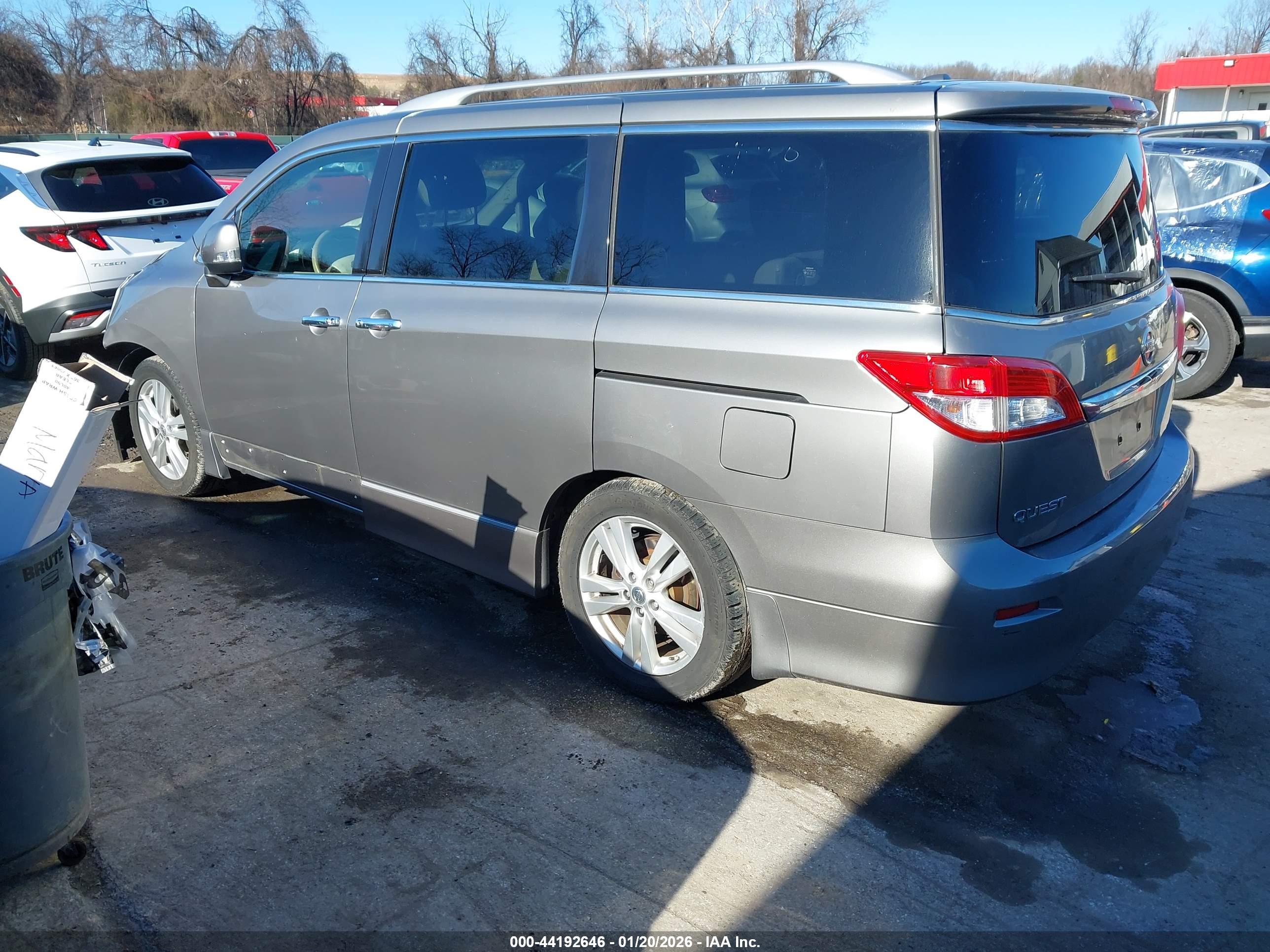 NISSAN QUEST image 3