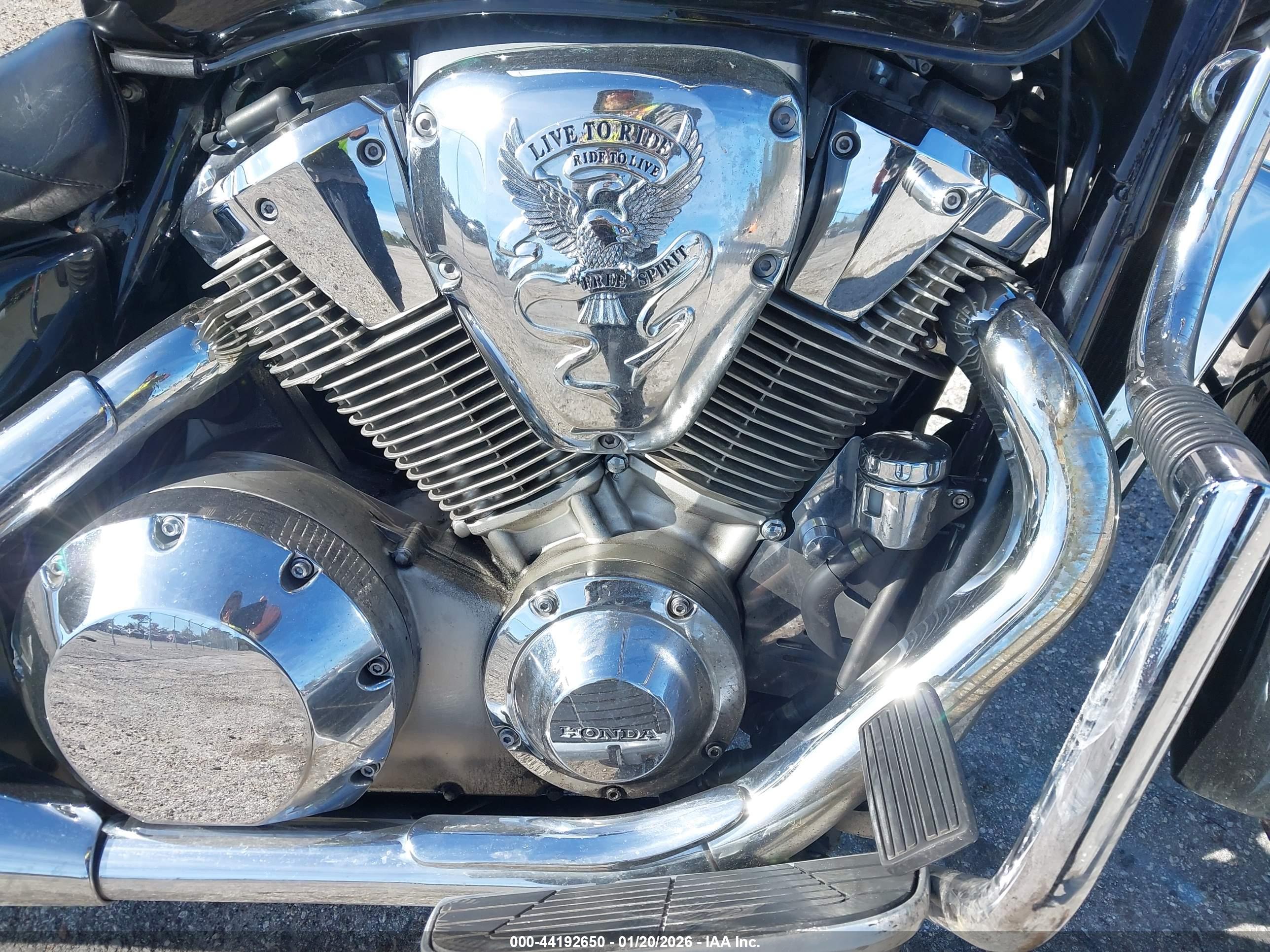 HONDA VTX1800 image 8
