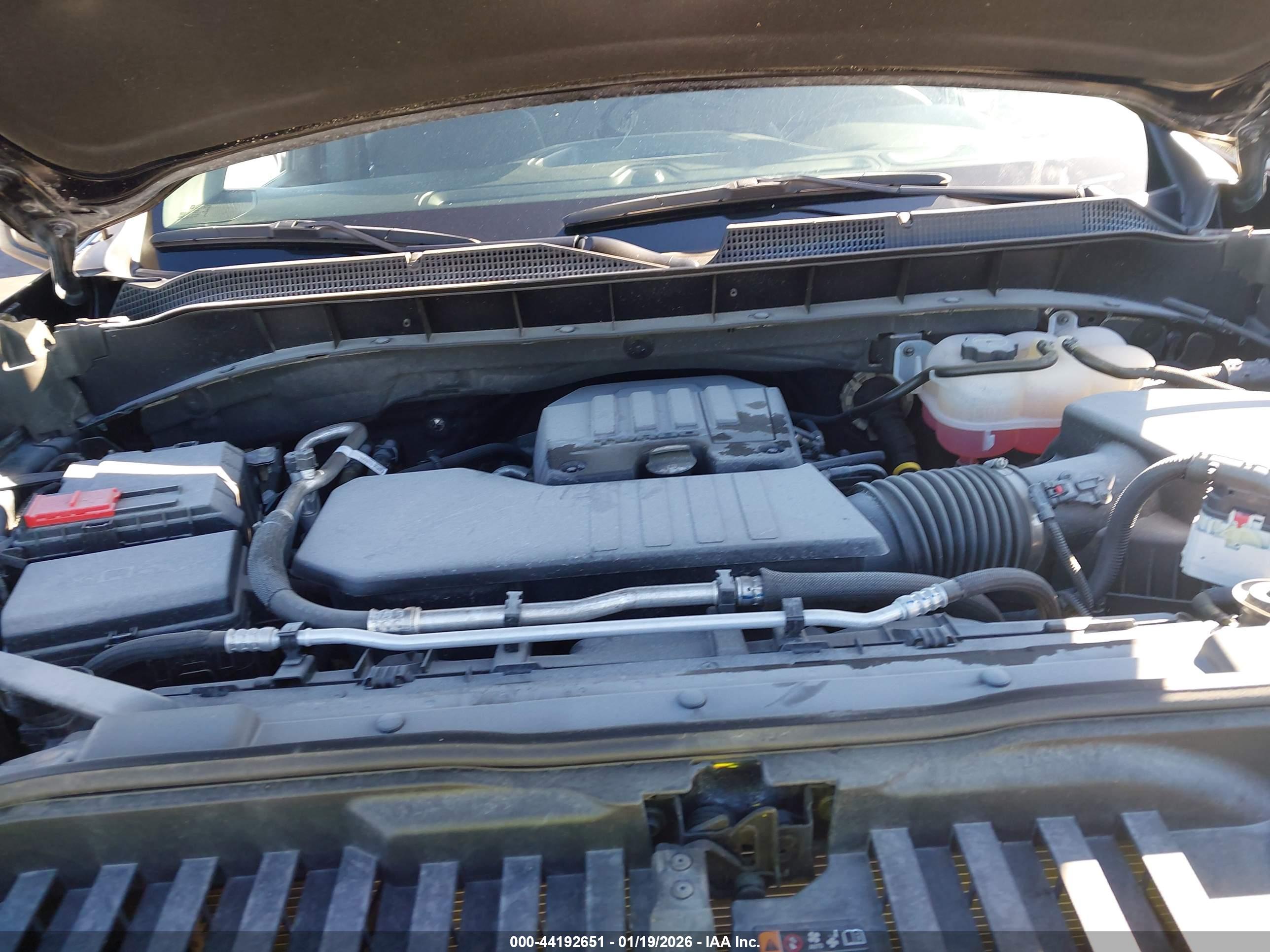 CHEVROLET SILVERADO image 10