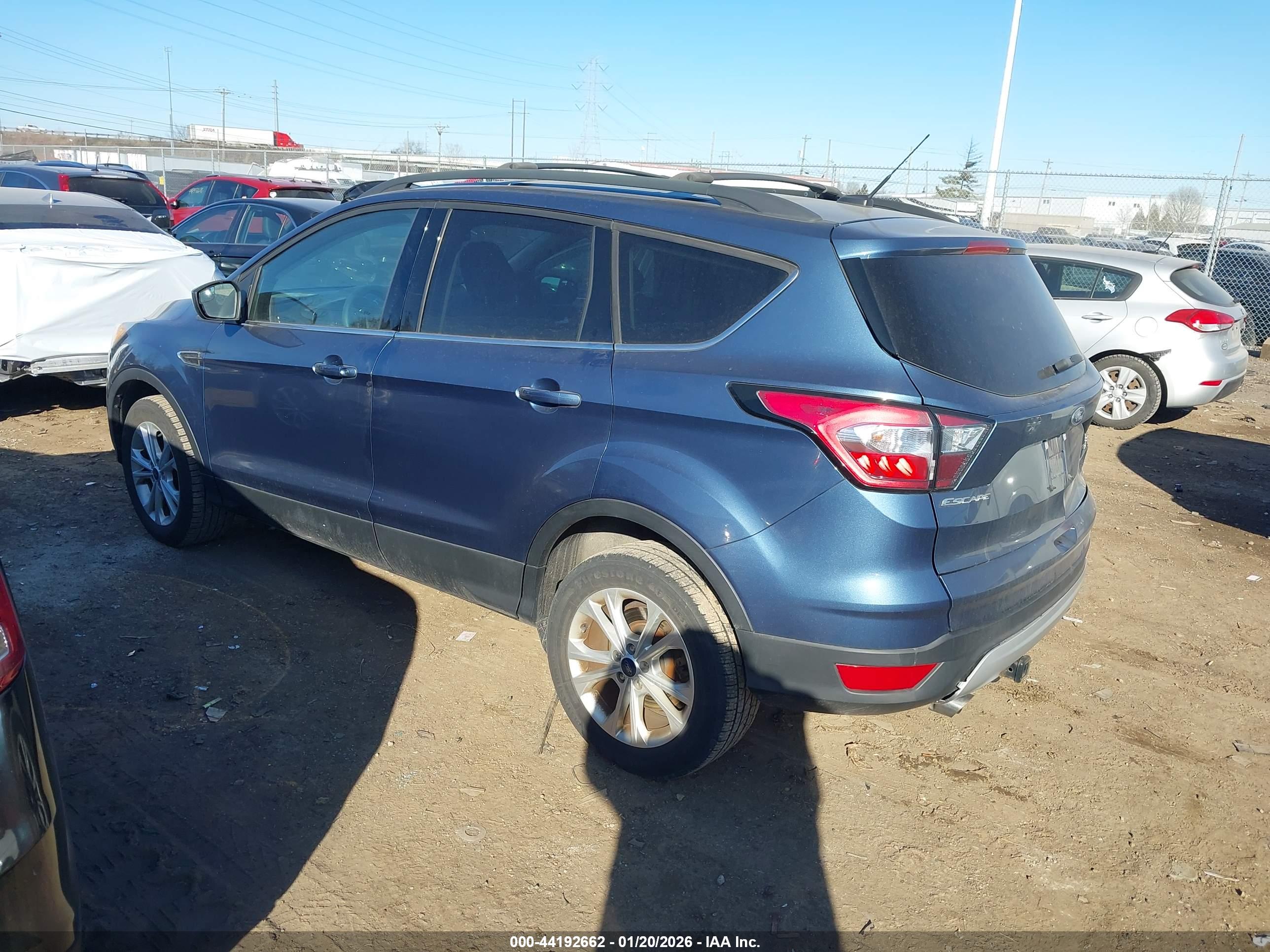 FORD ESCAPE image 3