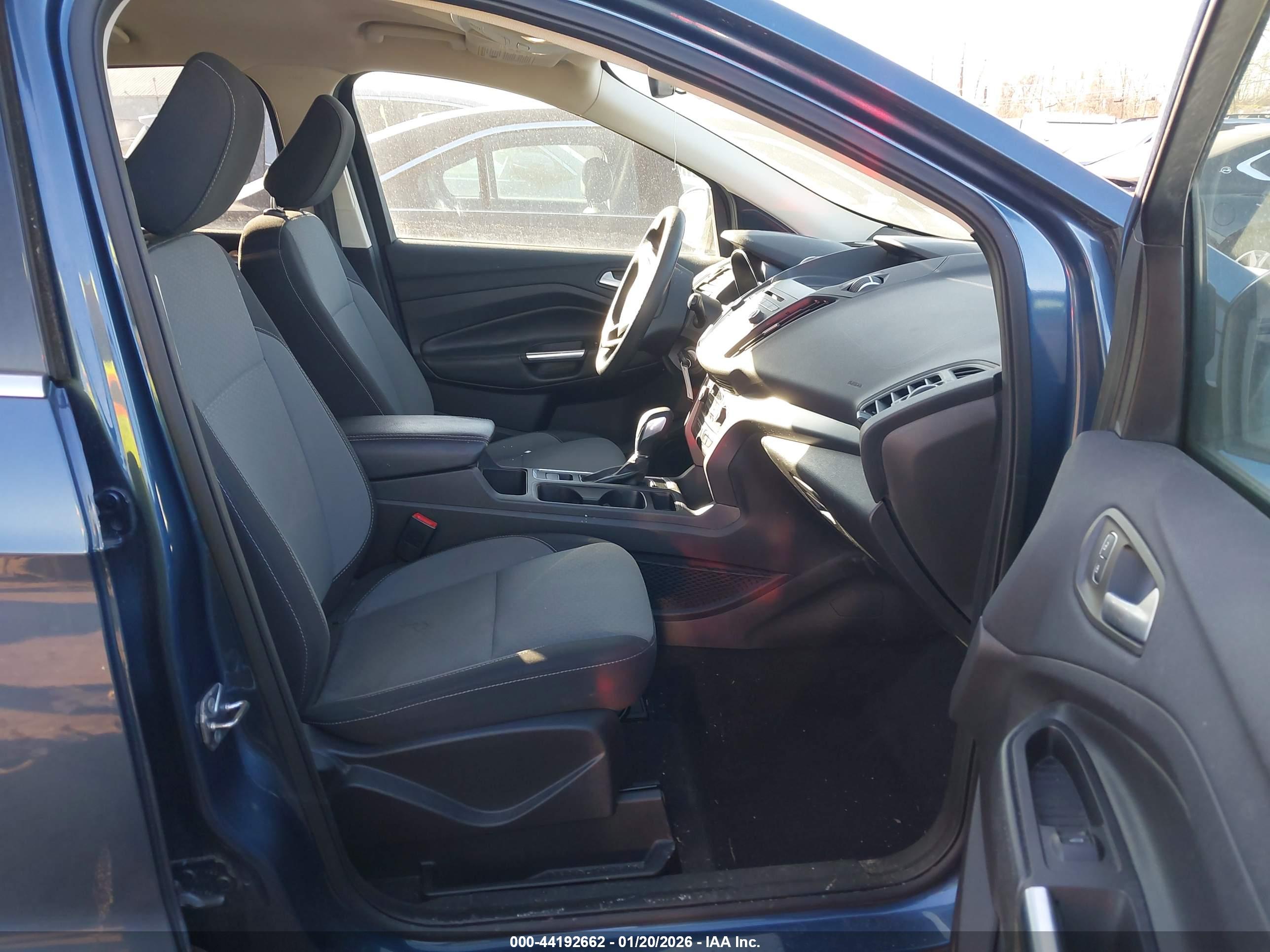 FORD ESCAPE image 5