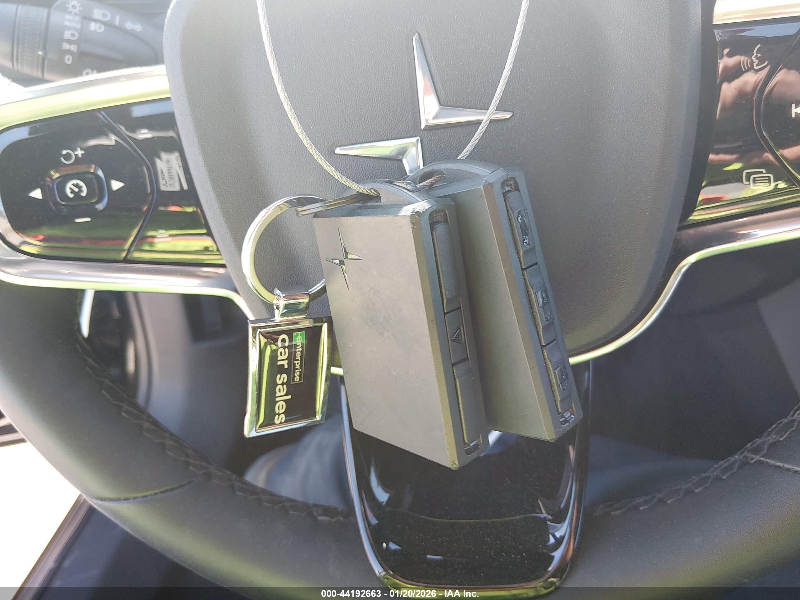 POLESTAR 2 image 11