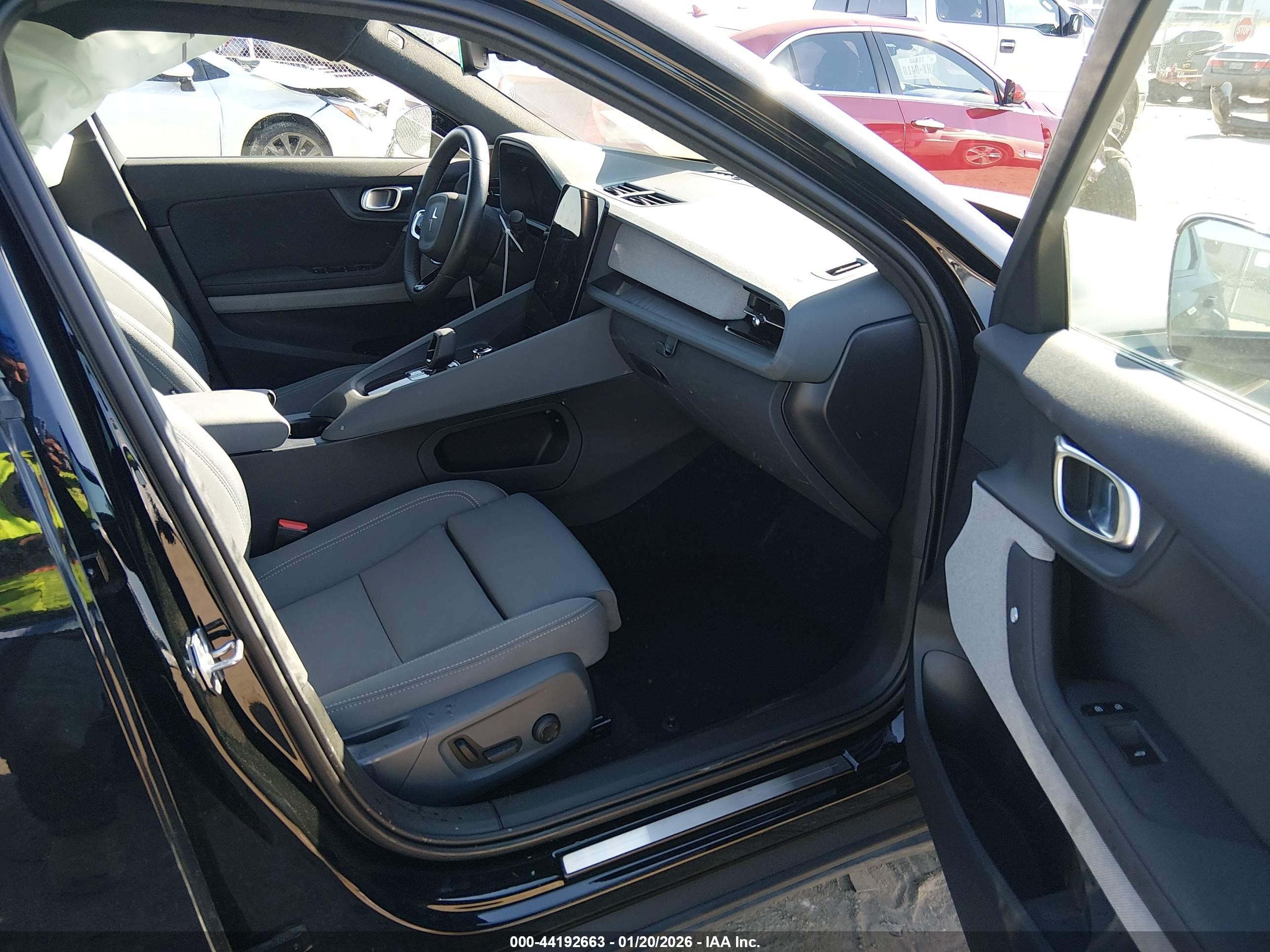 POLESTAR 2 image 5