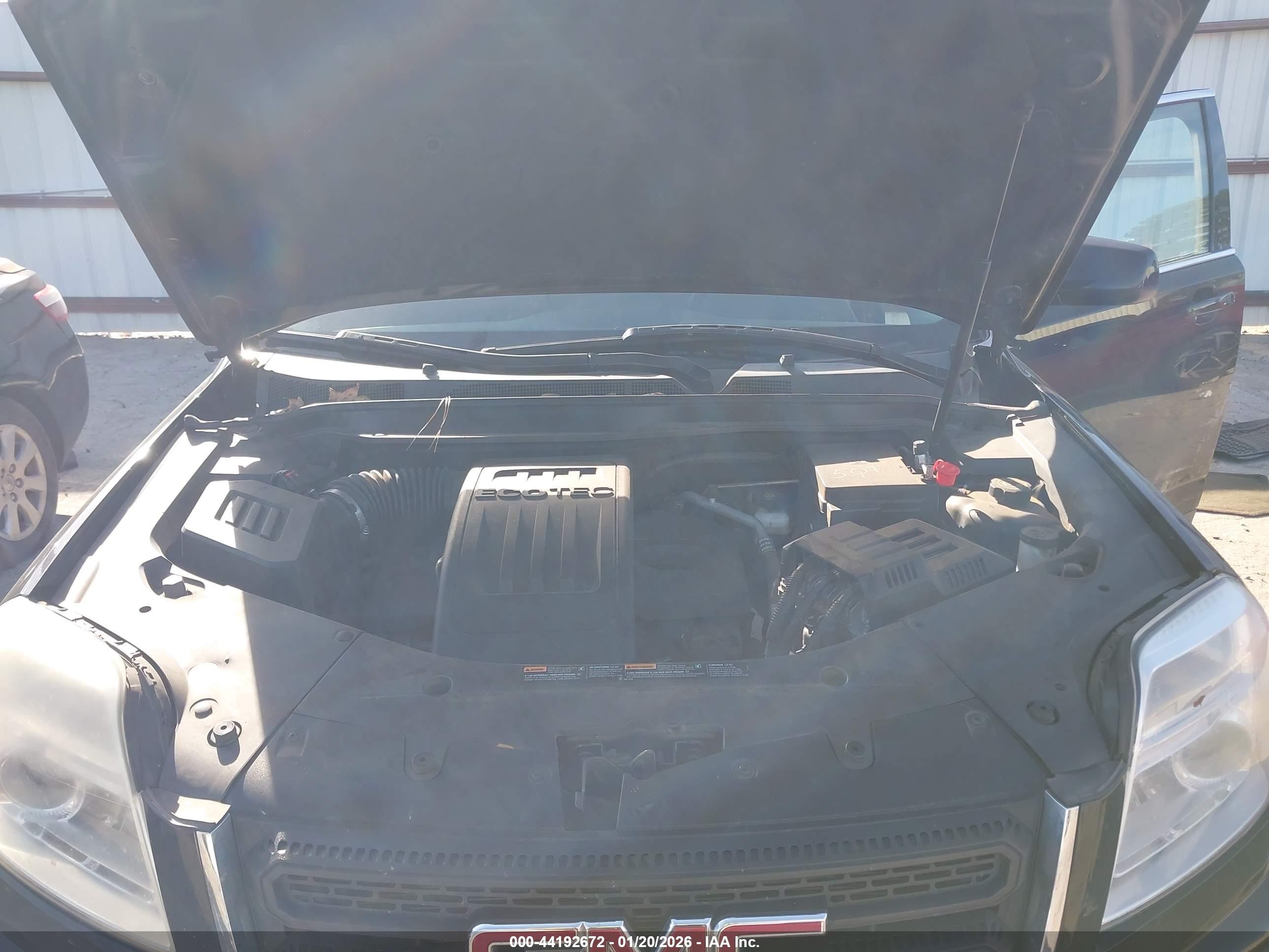 GMC TERRAIN image 10