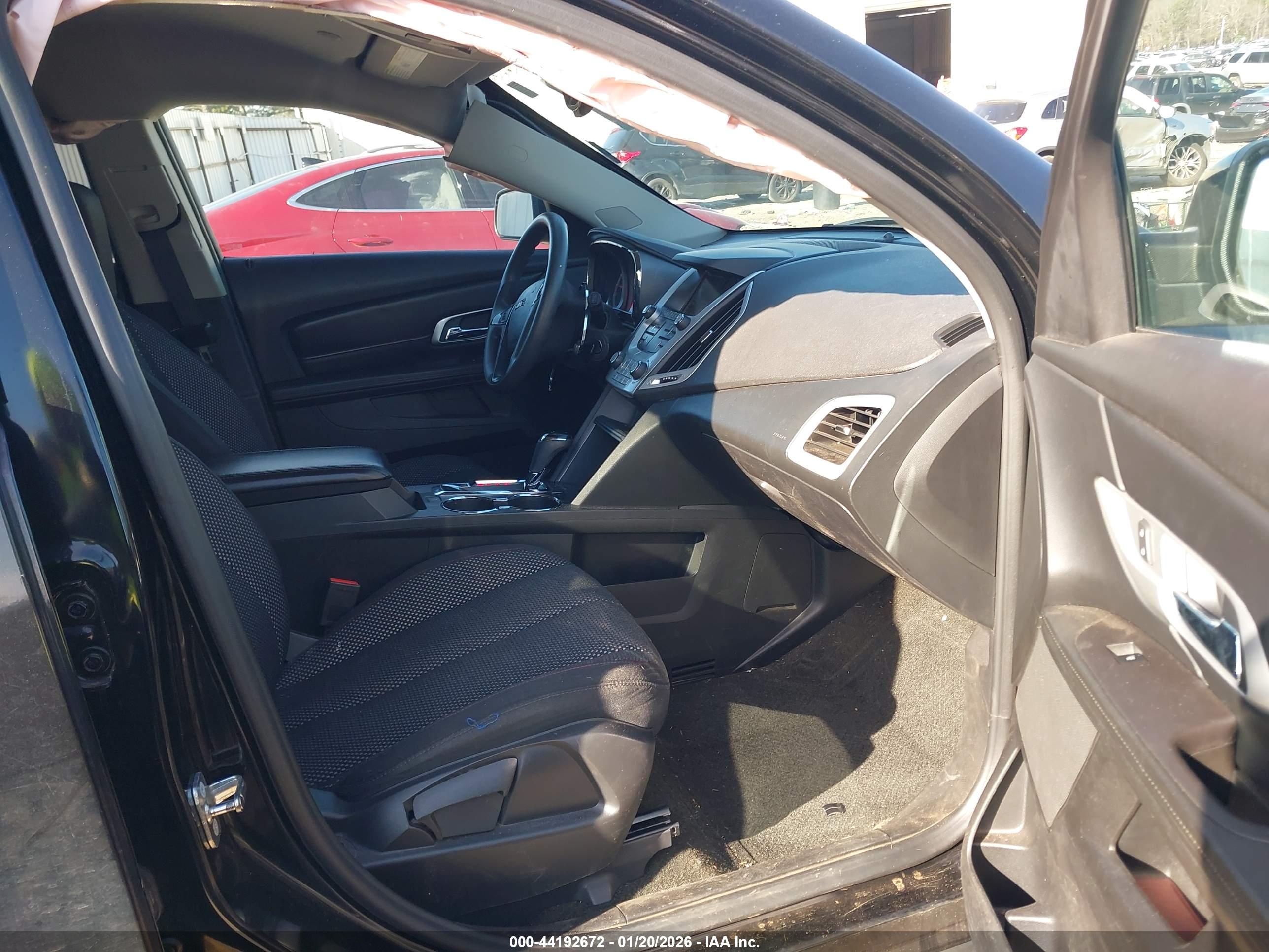 GMC TERRAIN image 5