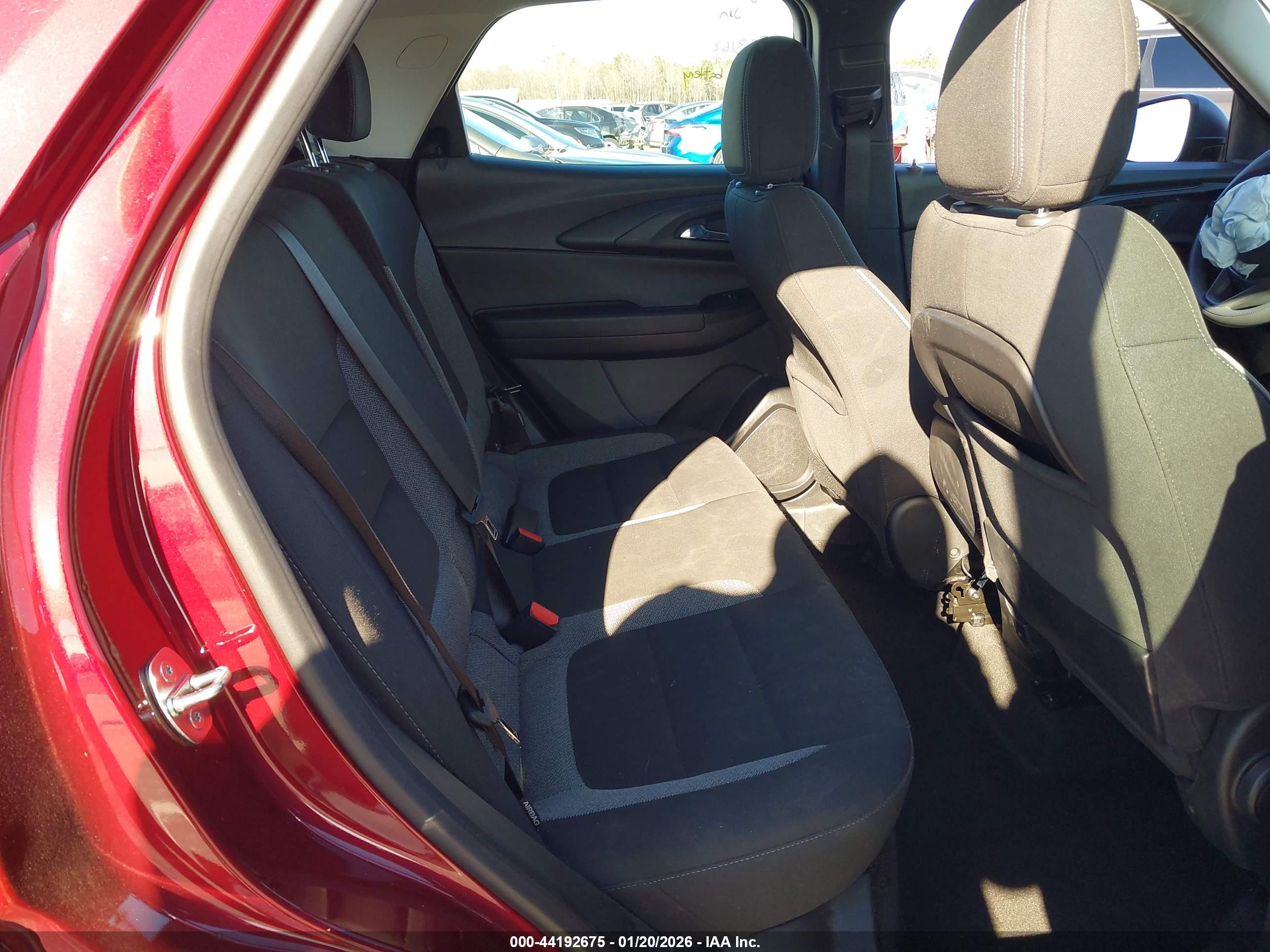 CHEVROLET TRAILBLAZER image 8