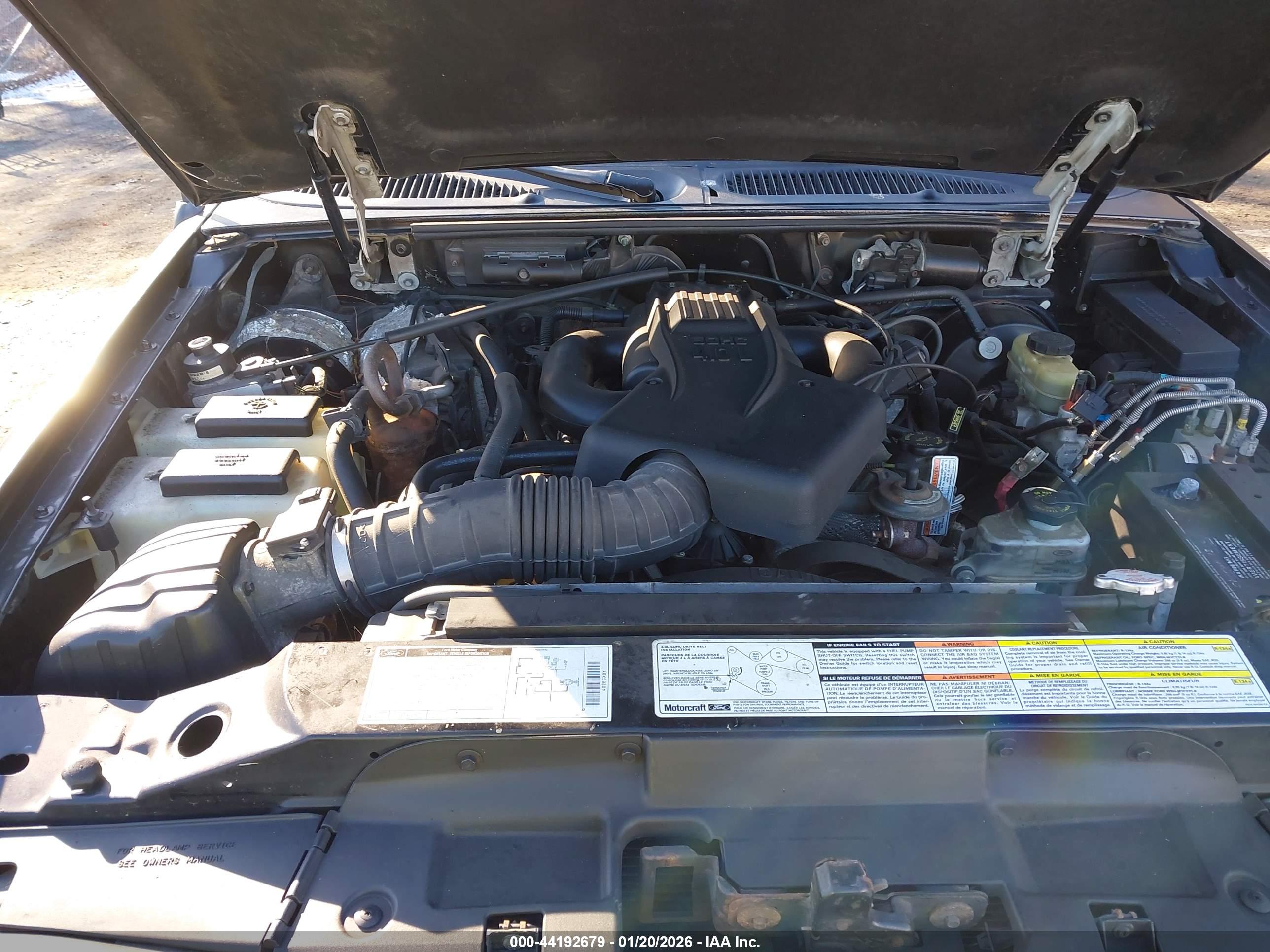 FORD EXPLORER image 10