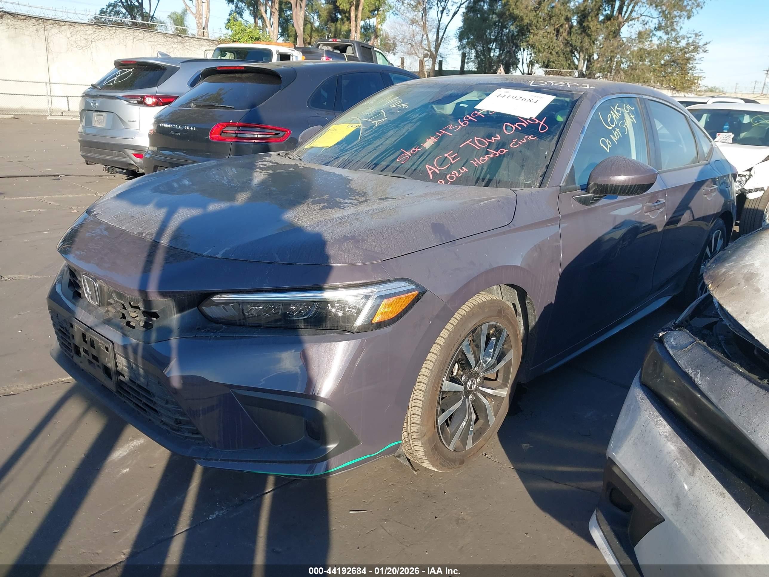 HONDA CIVIC image 2