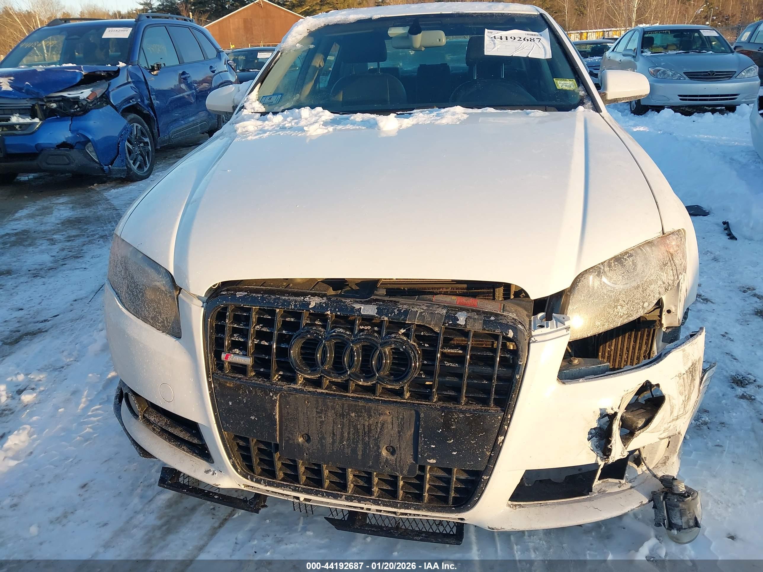 AUDI A4 image 10