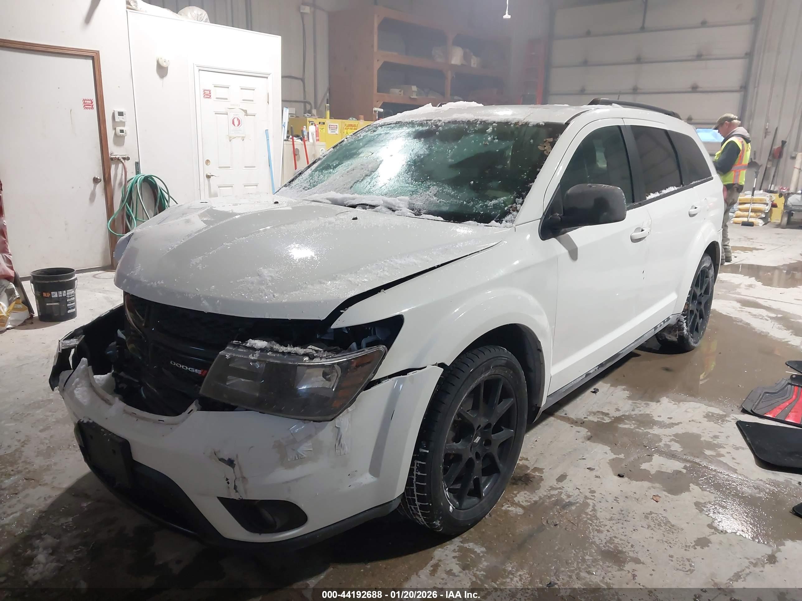 DODGE JOURNEY image 2