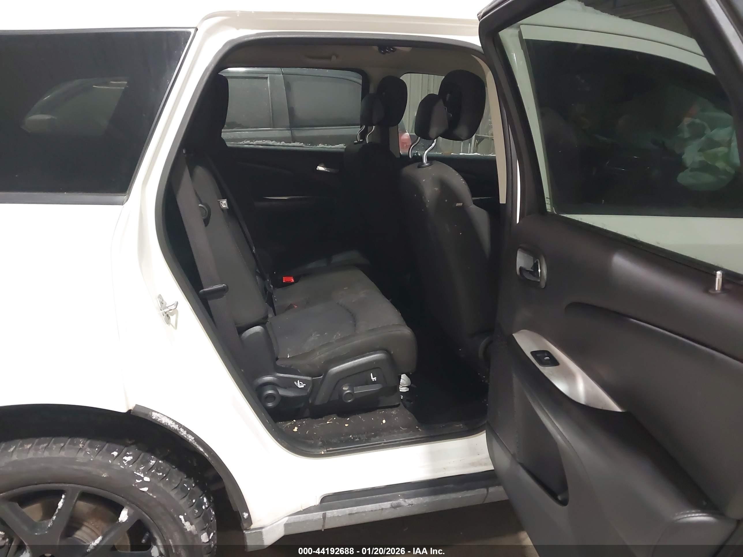 DODGE JOURNEY image 8
