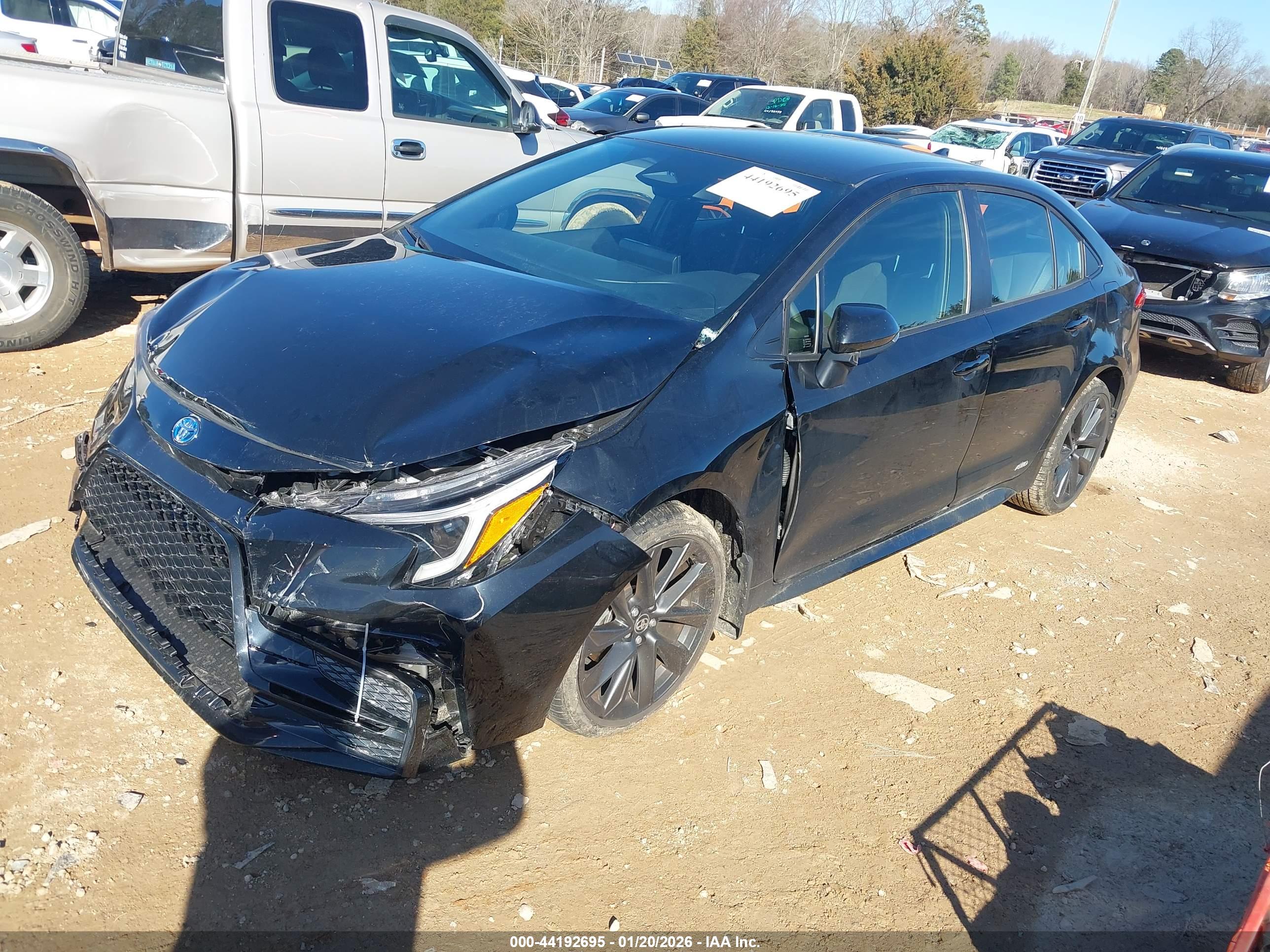 TOYOTA COROLLA image 2