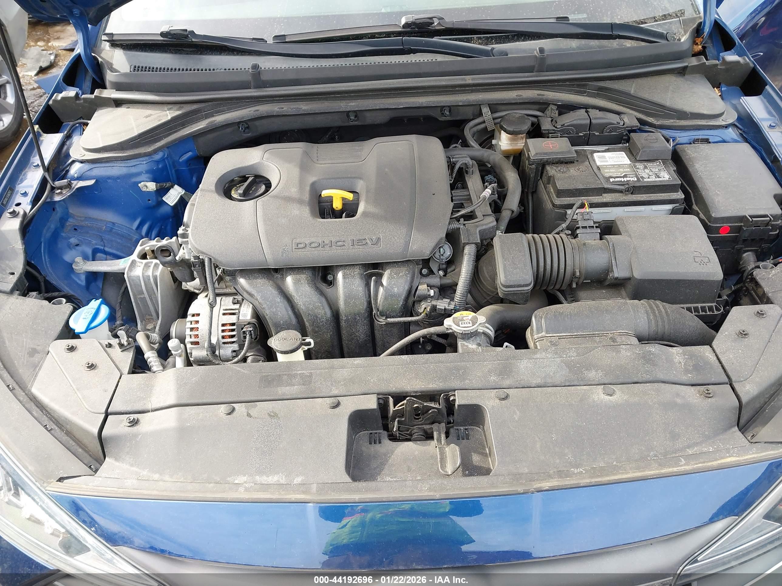 HYUNDAI ELANTRA image 10