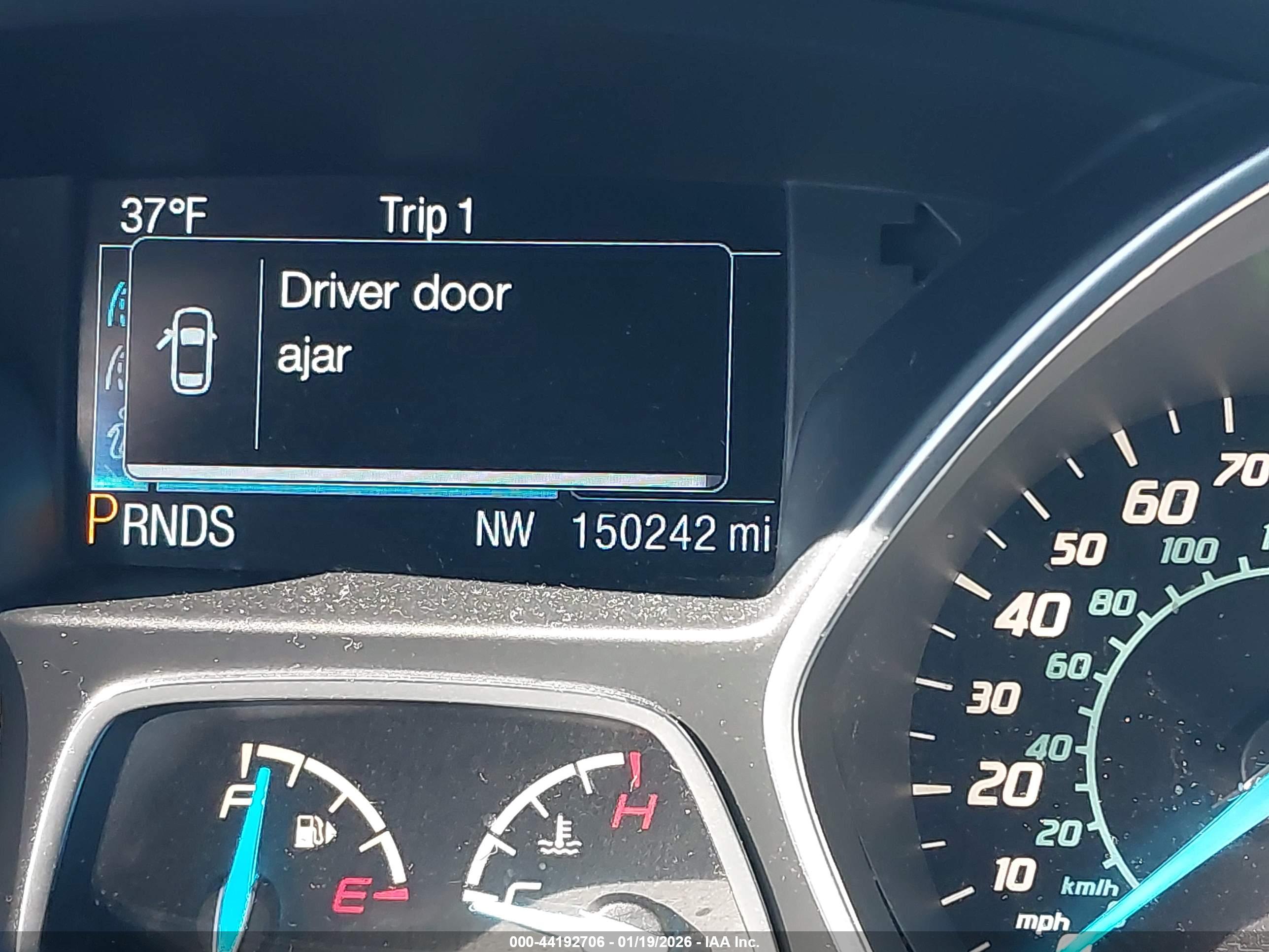 FORD ESCAPE image 7