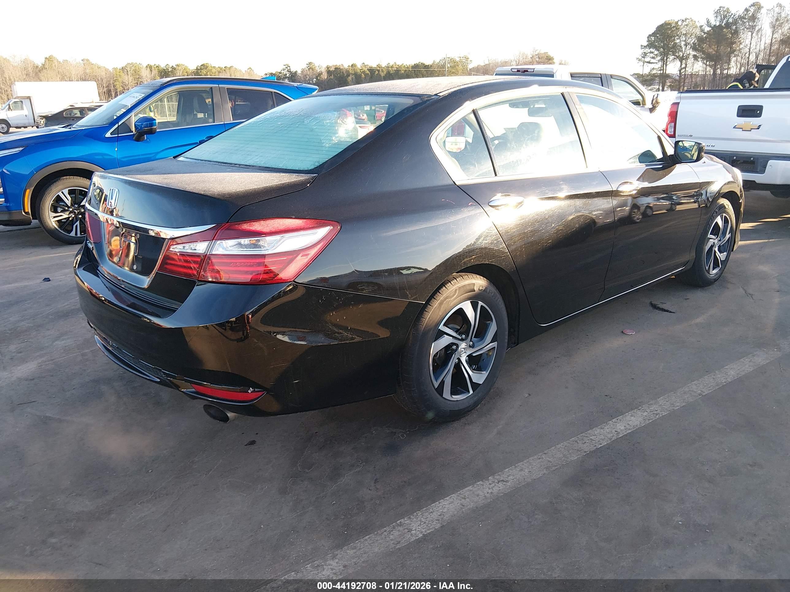 HONDA ACCORD image 4