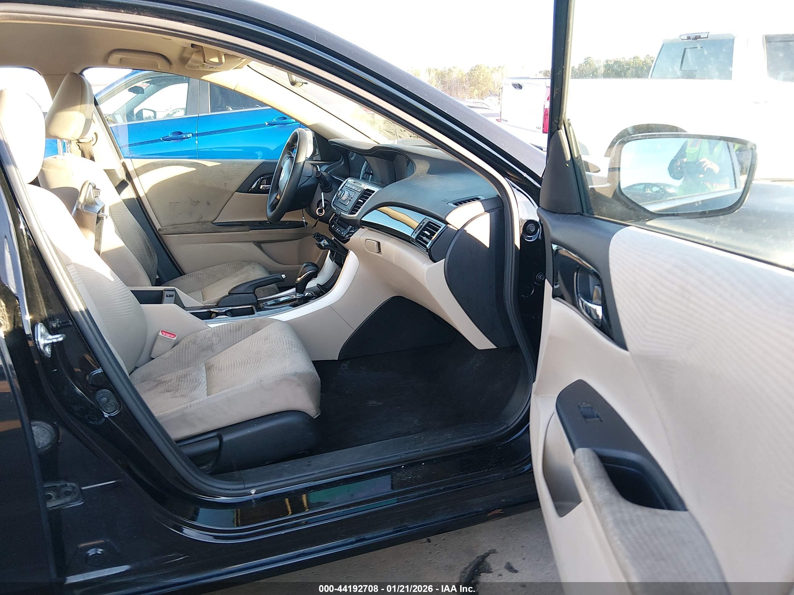 HONDA ACCORD image 5