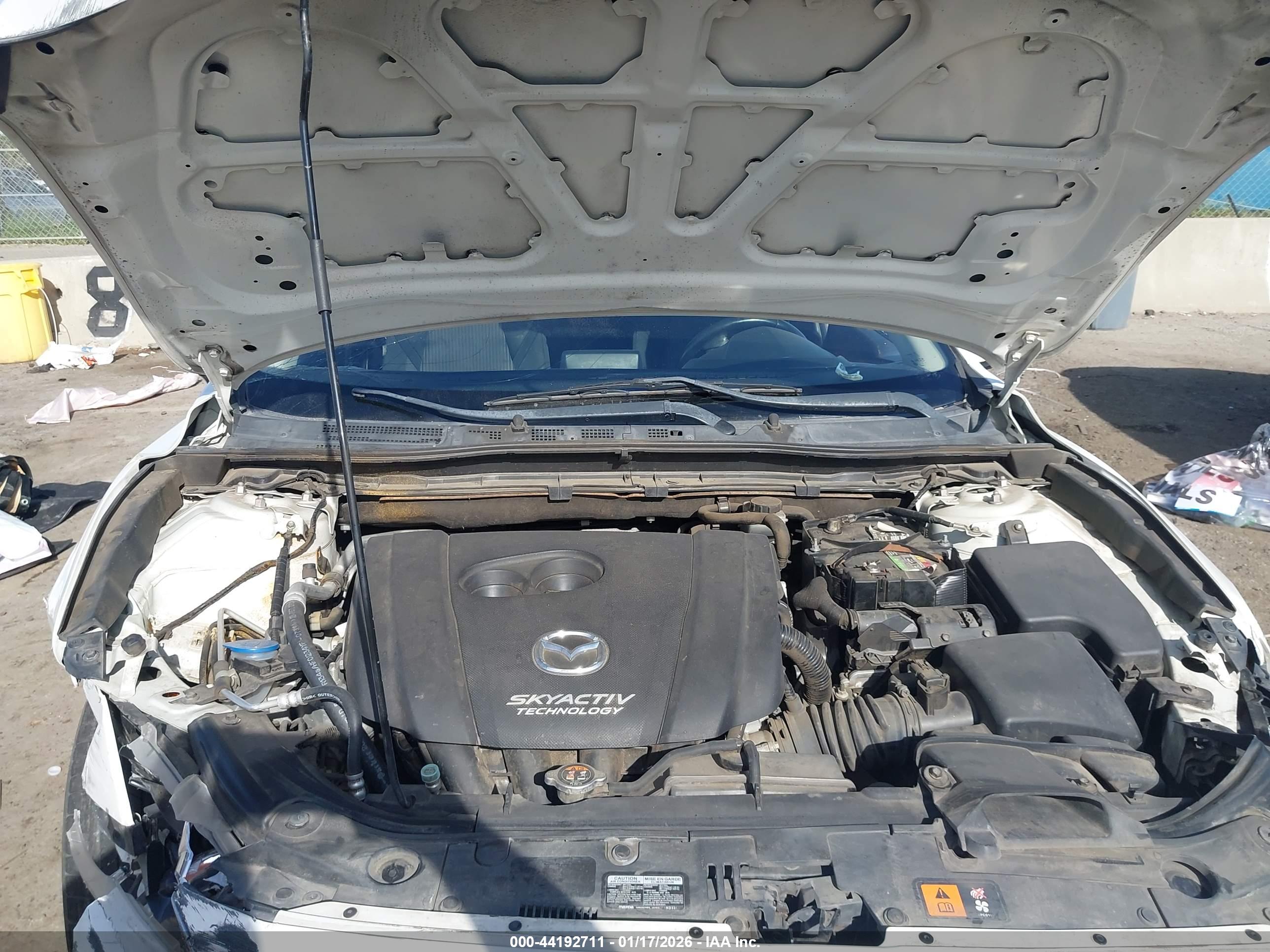 MAZDA MAZDA3 image 10