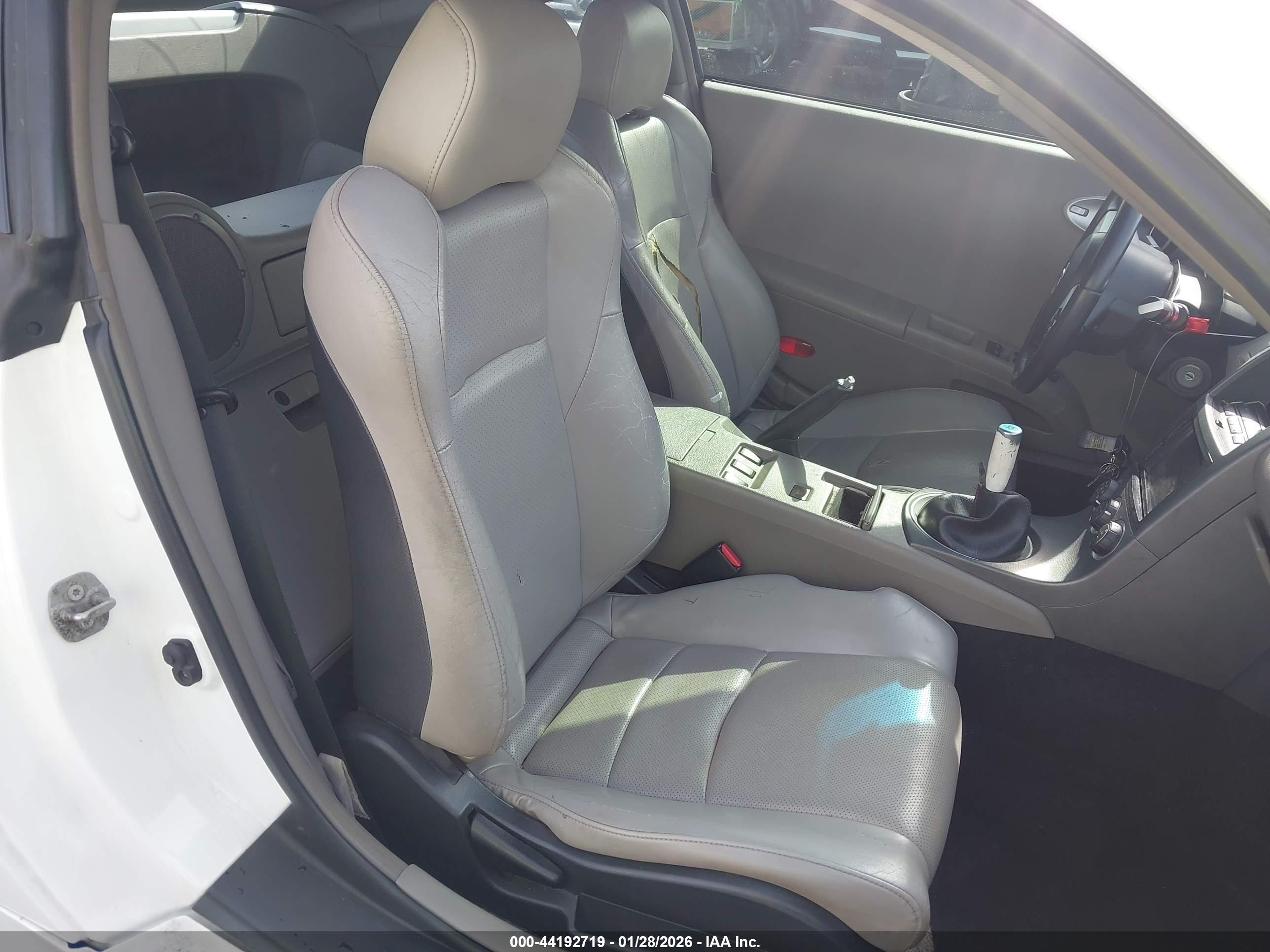 NISSAN 350Z image 8