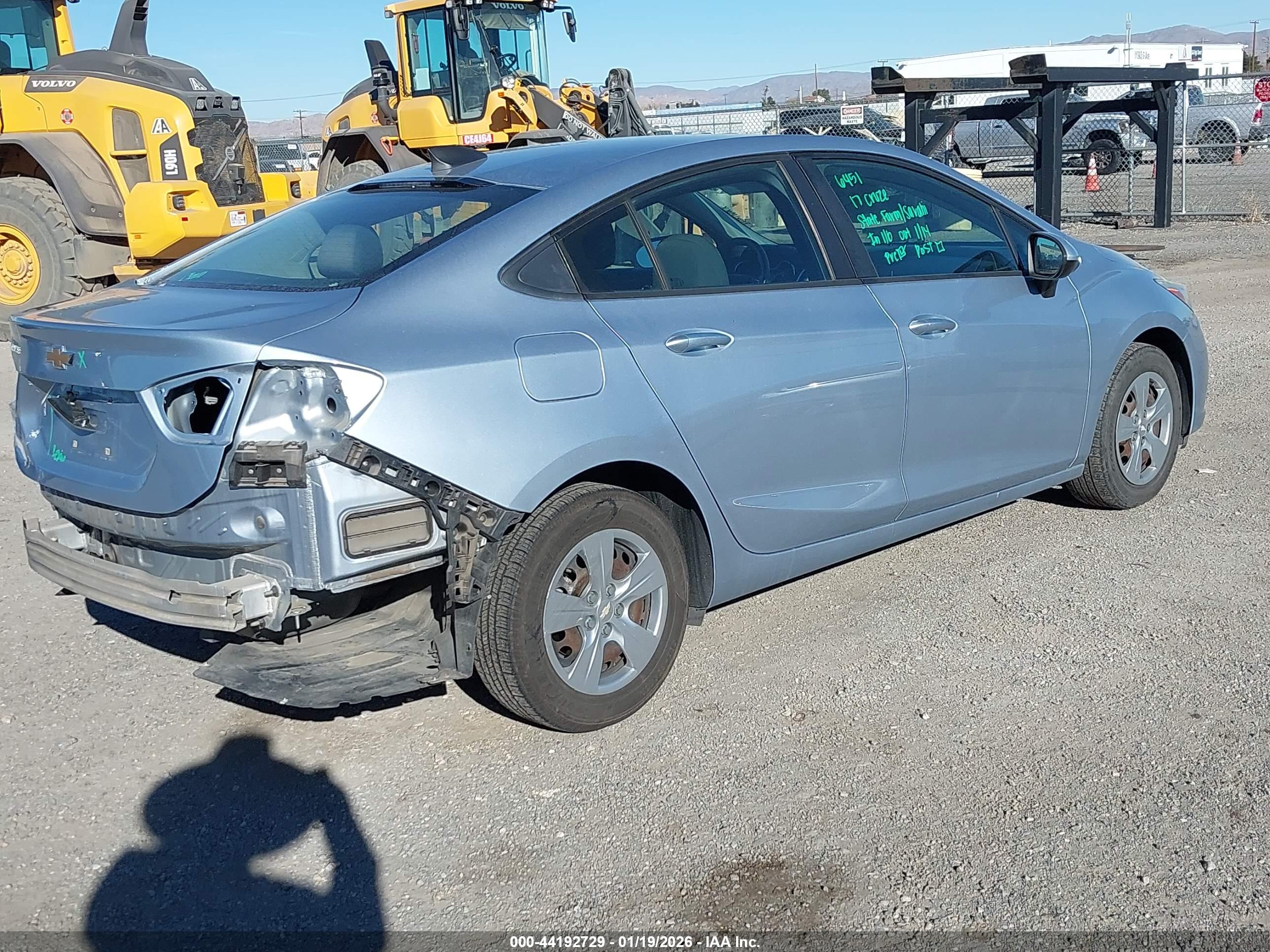 CHEVROLET CRUZE image 4
