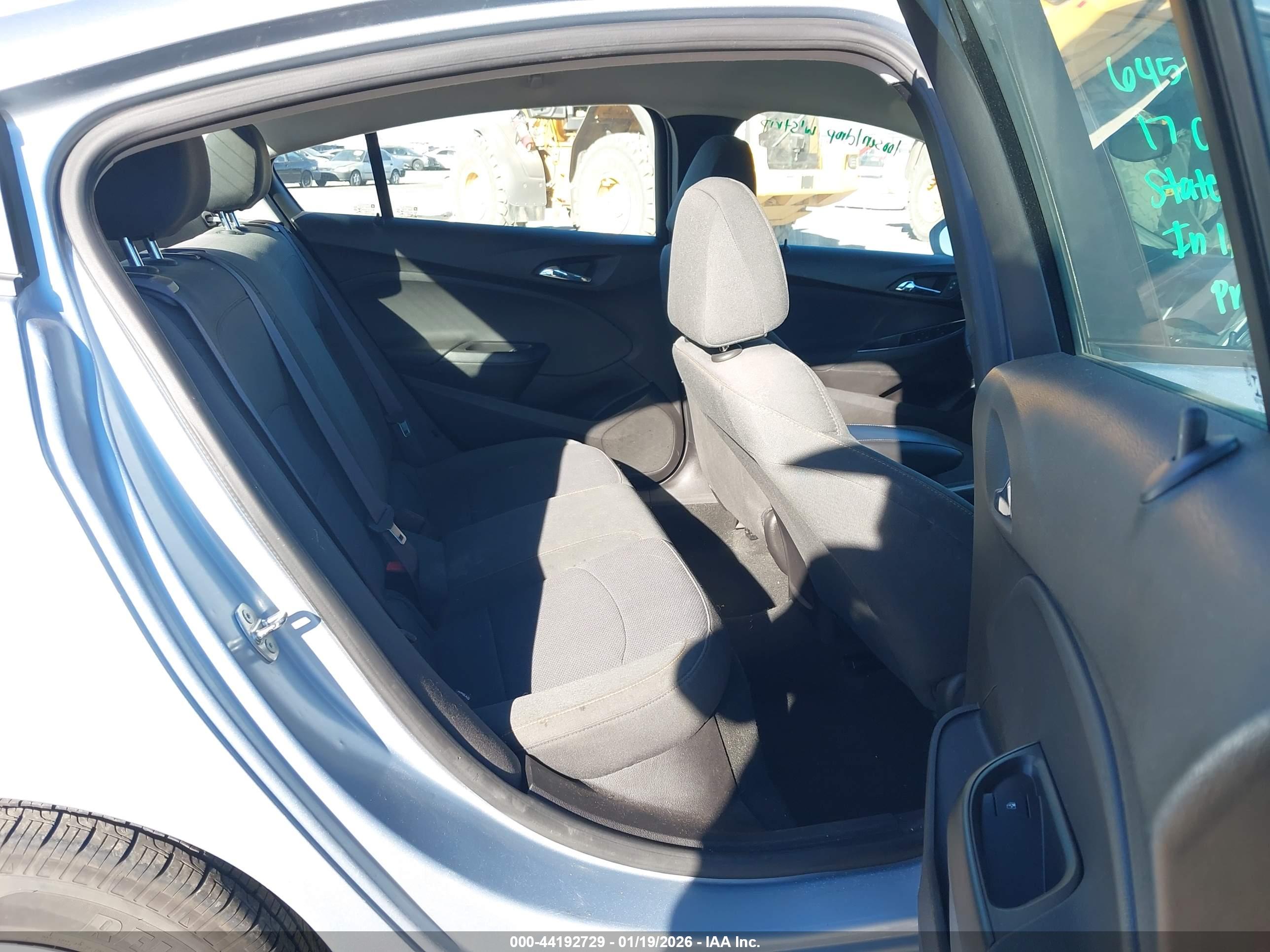 CHEVROLET CRUZE image 8