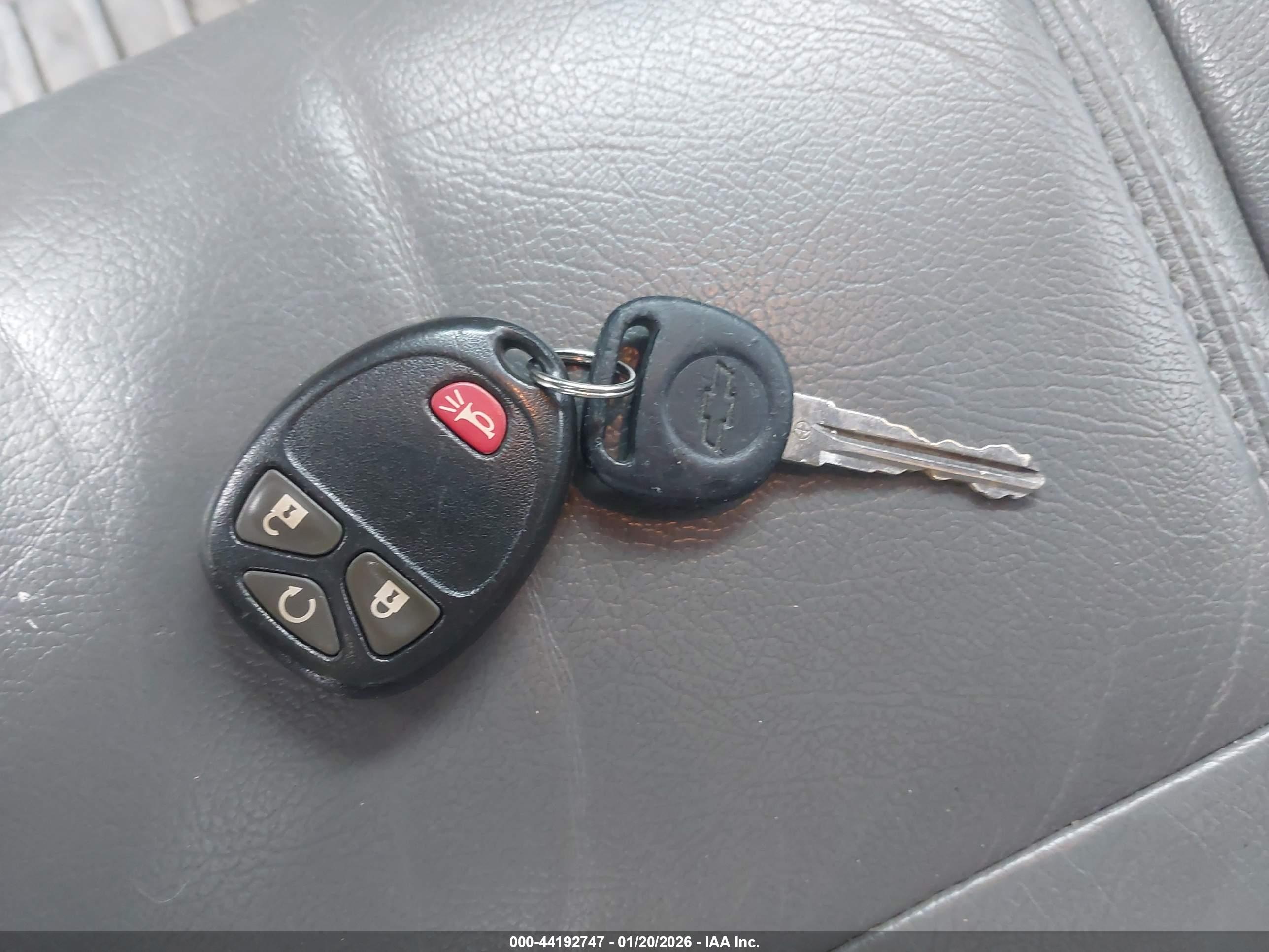 CHEVROLET TRAVERSE image 11