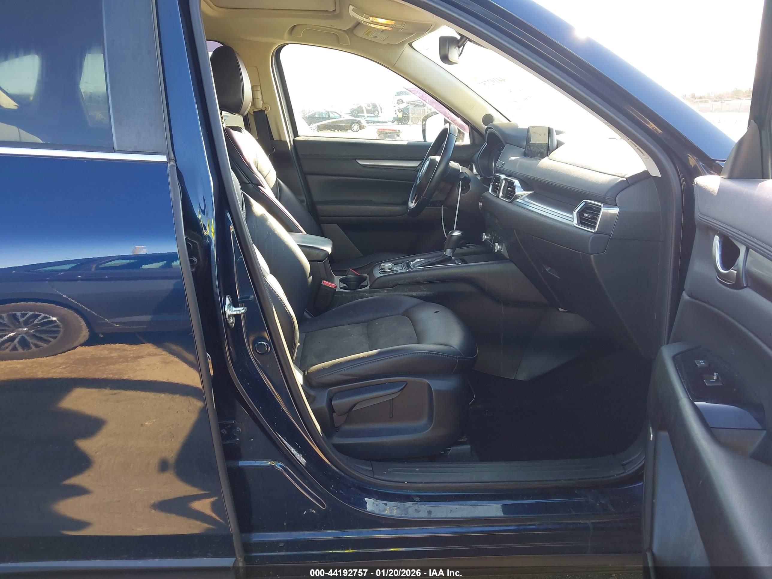 MAZDA CX-5 image 5