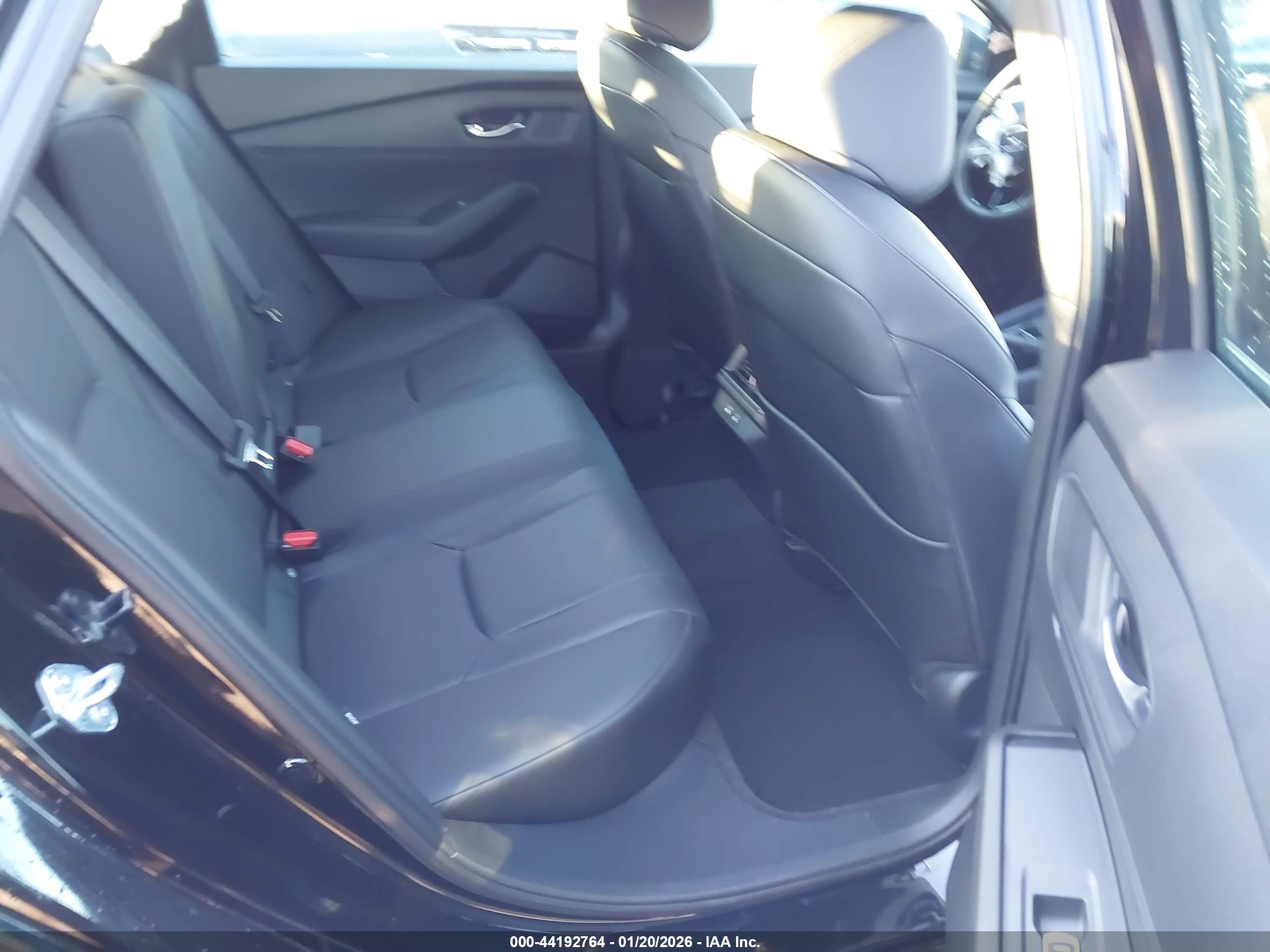 HONDA ACCORD image 8