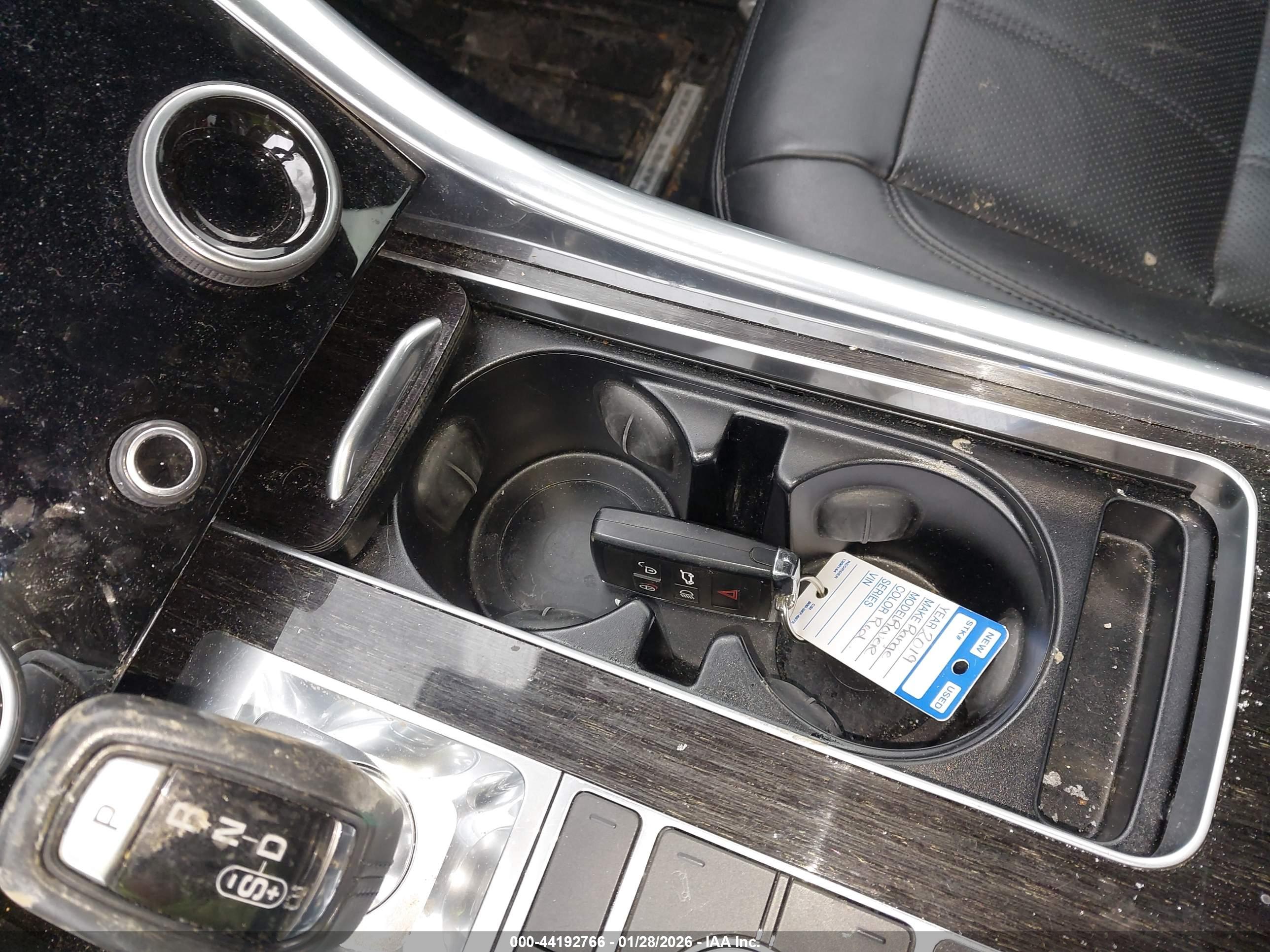 LAND ROVER image 11