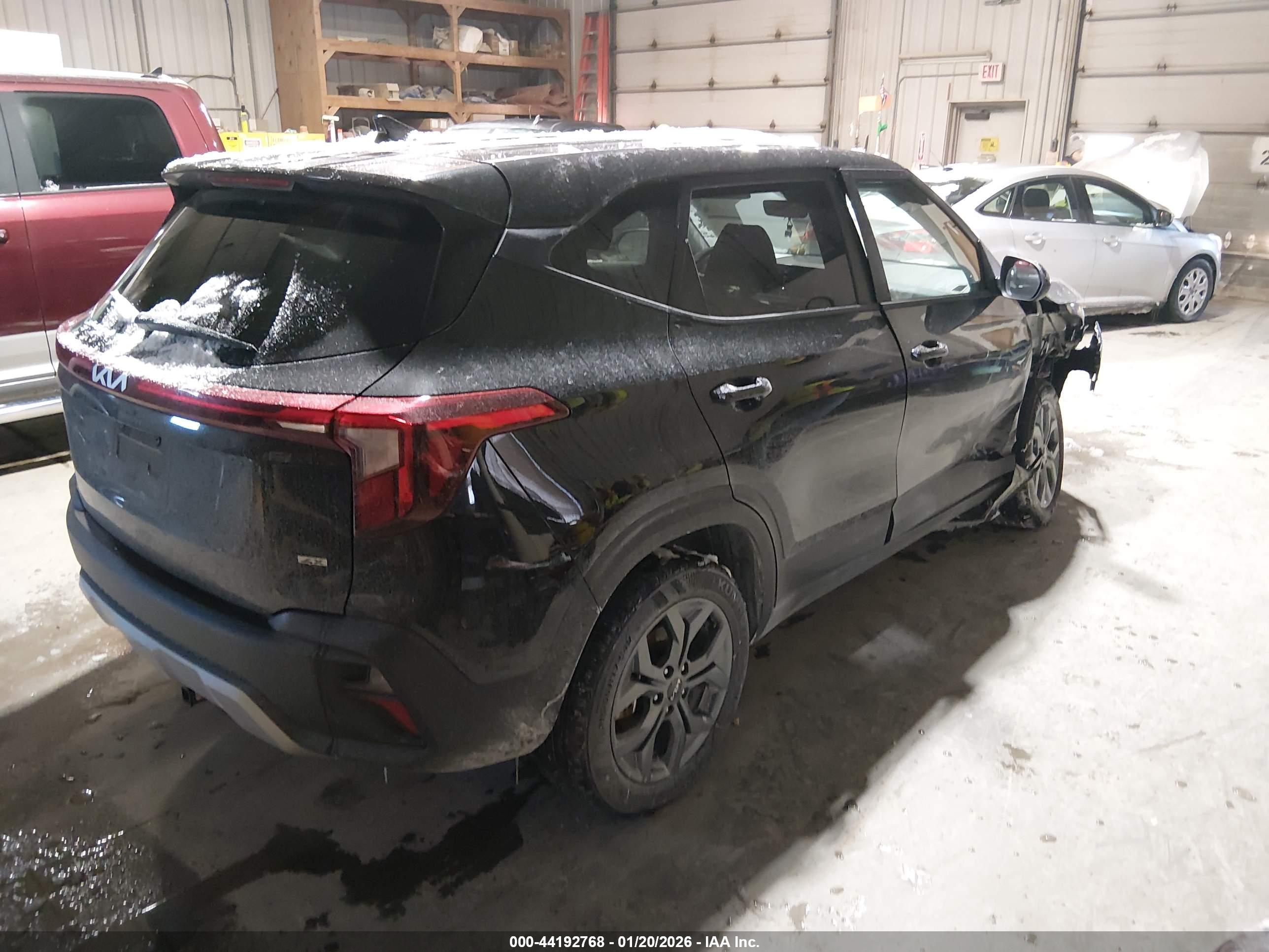 KIA SELTOS image 4