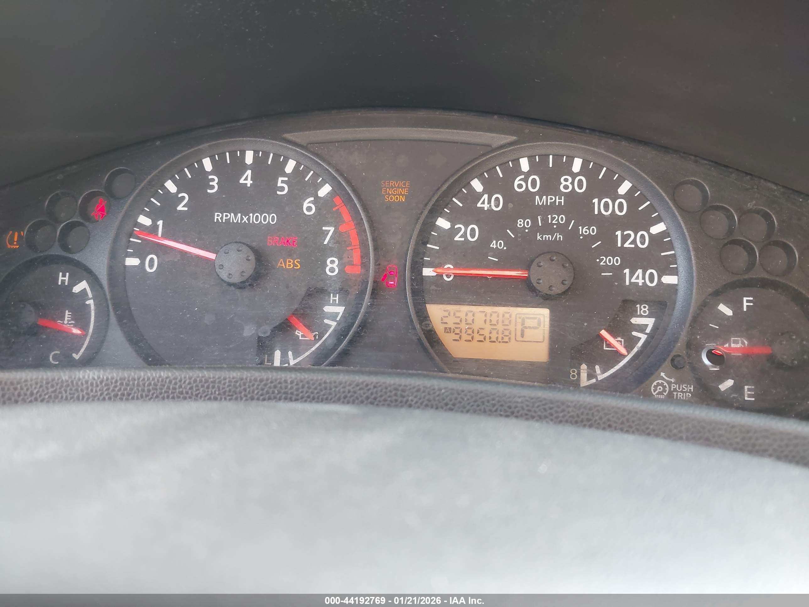 NISSAN FRONTIER image 7