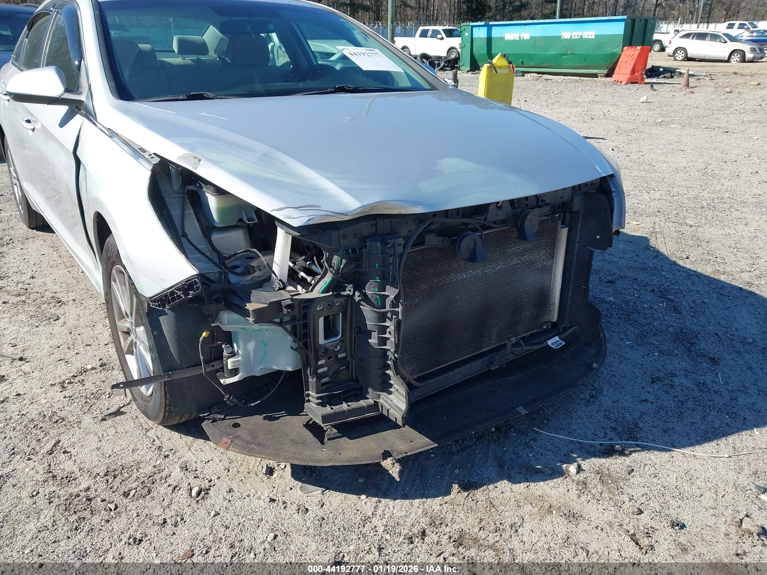 HYUNDAI SONATA image 6