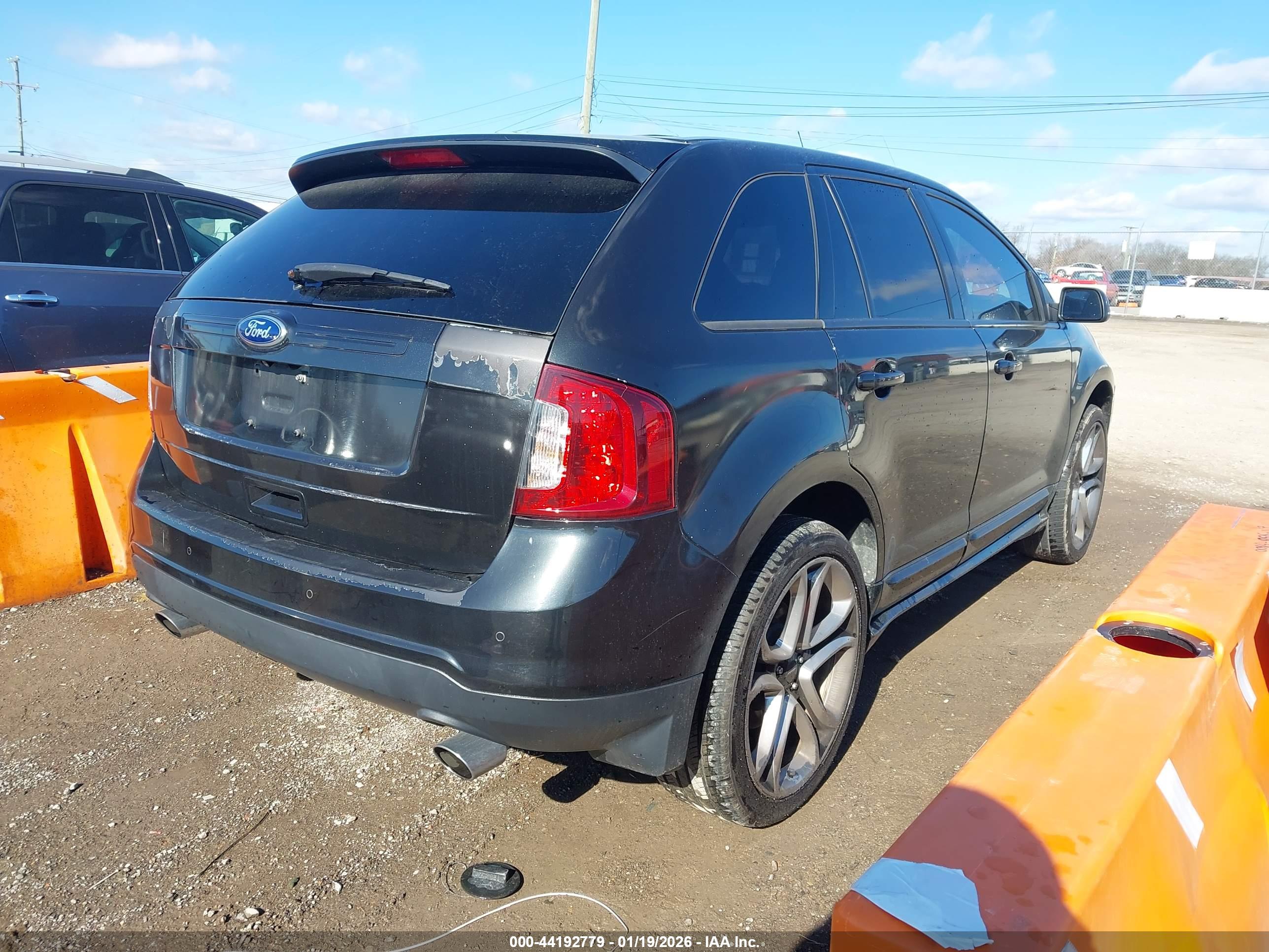 FORD EDGE image 4