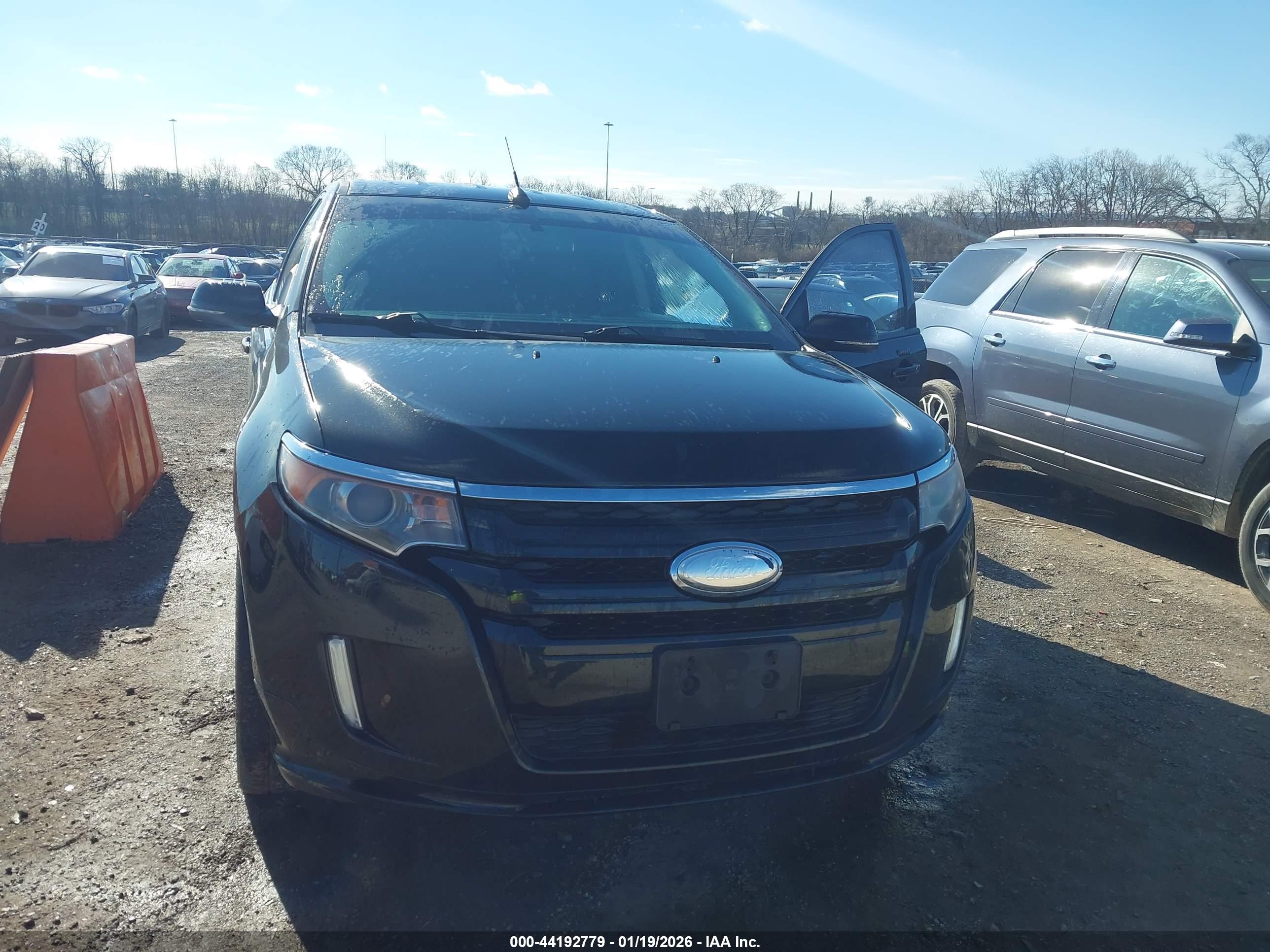 FORD EDGE image 6