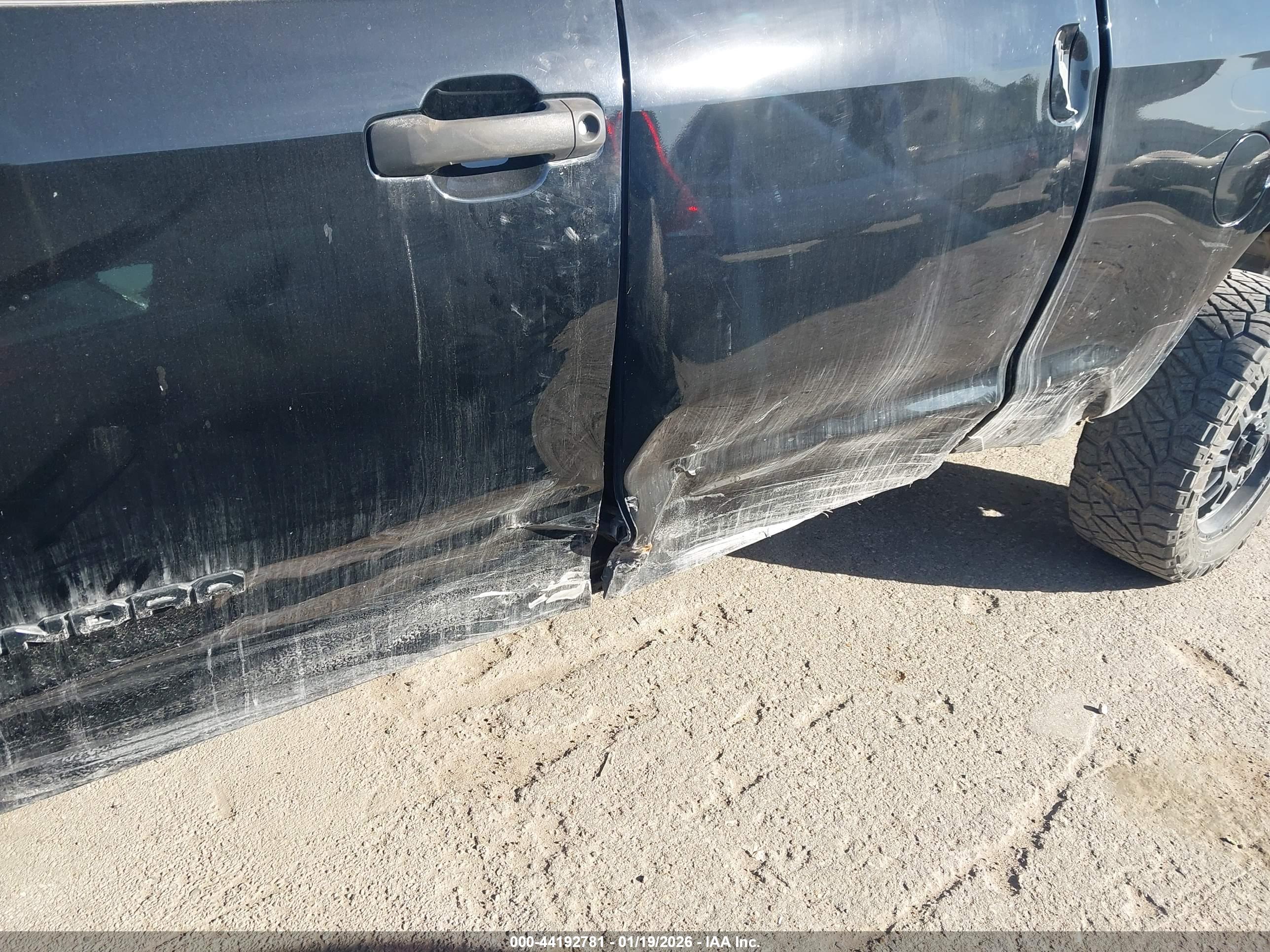 TOYOTA TUNDRA image 6