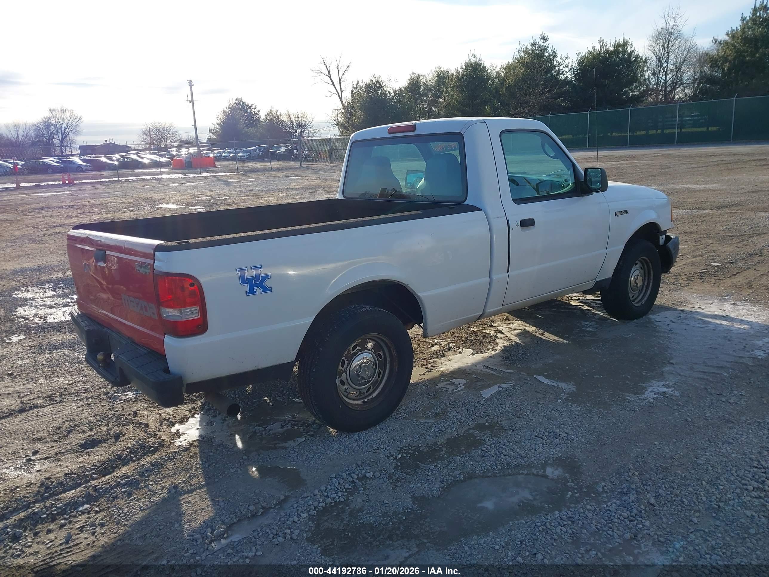 FORD RANGER image 4