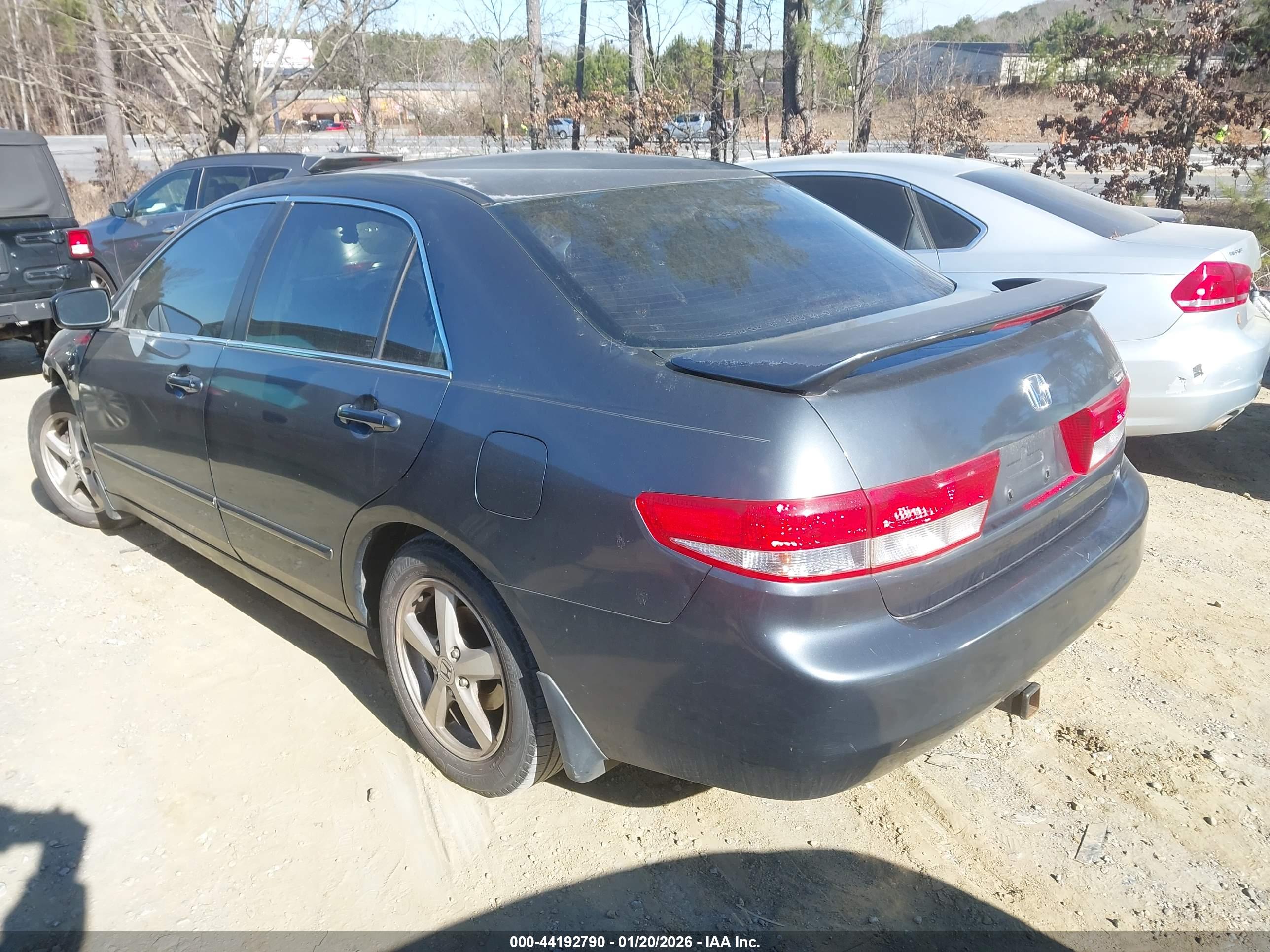 HONDA ACCORD image 3