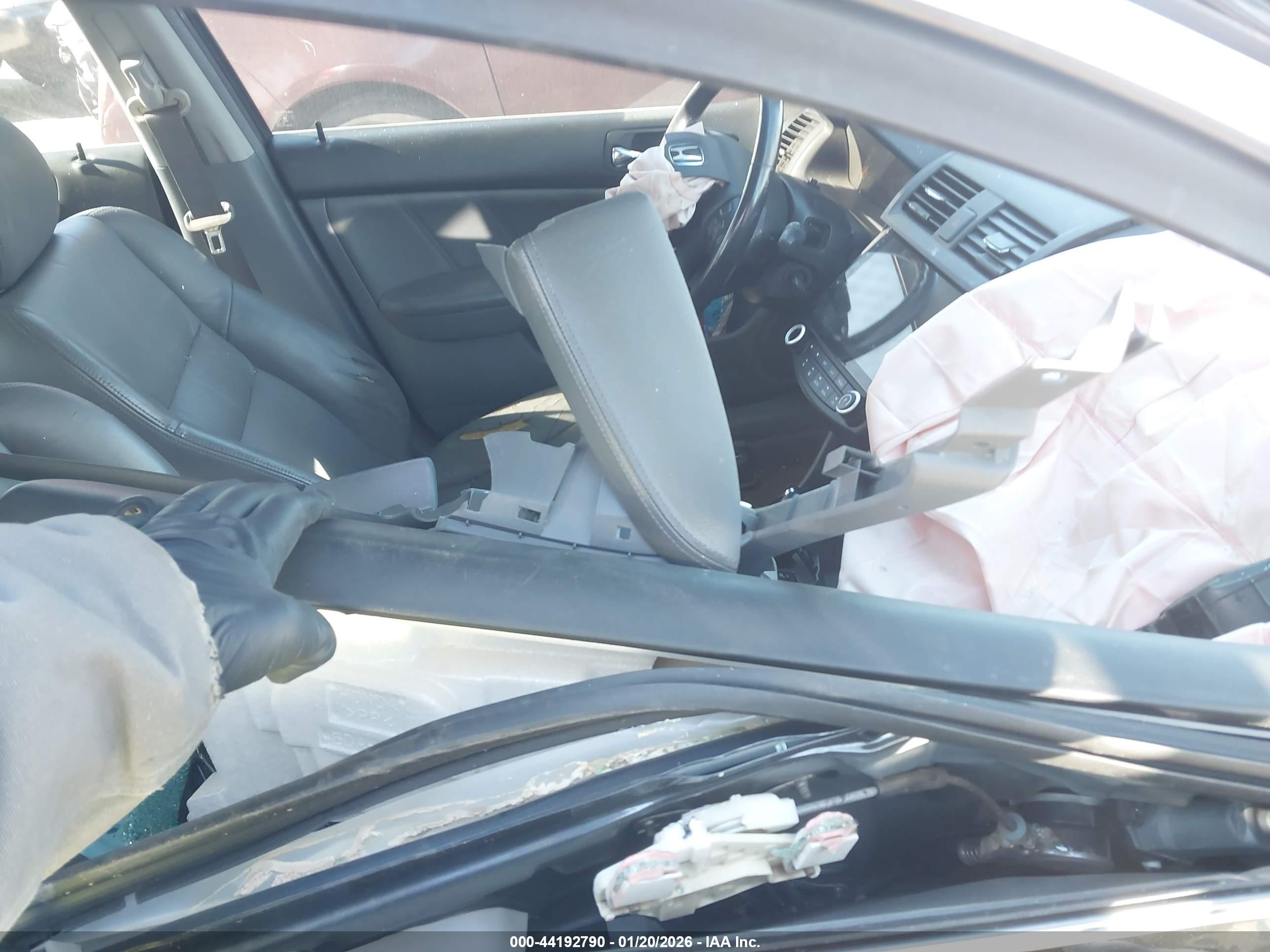 HONDA ACCORD image 5