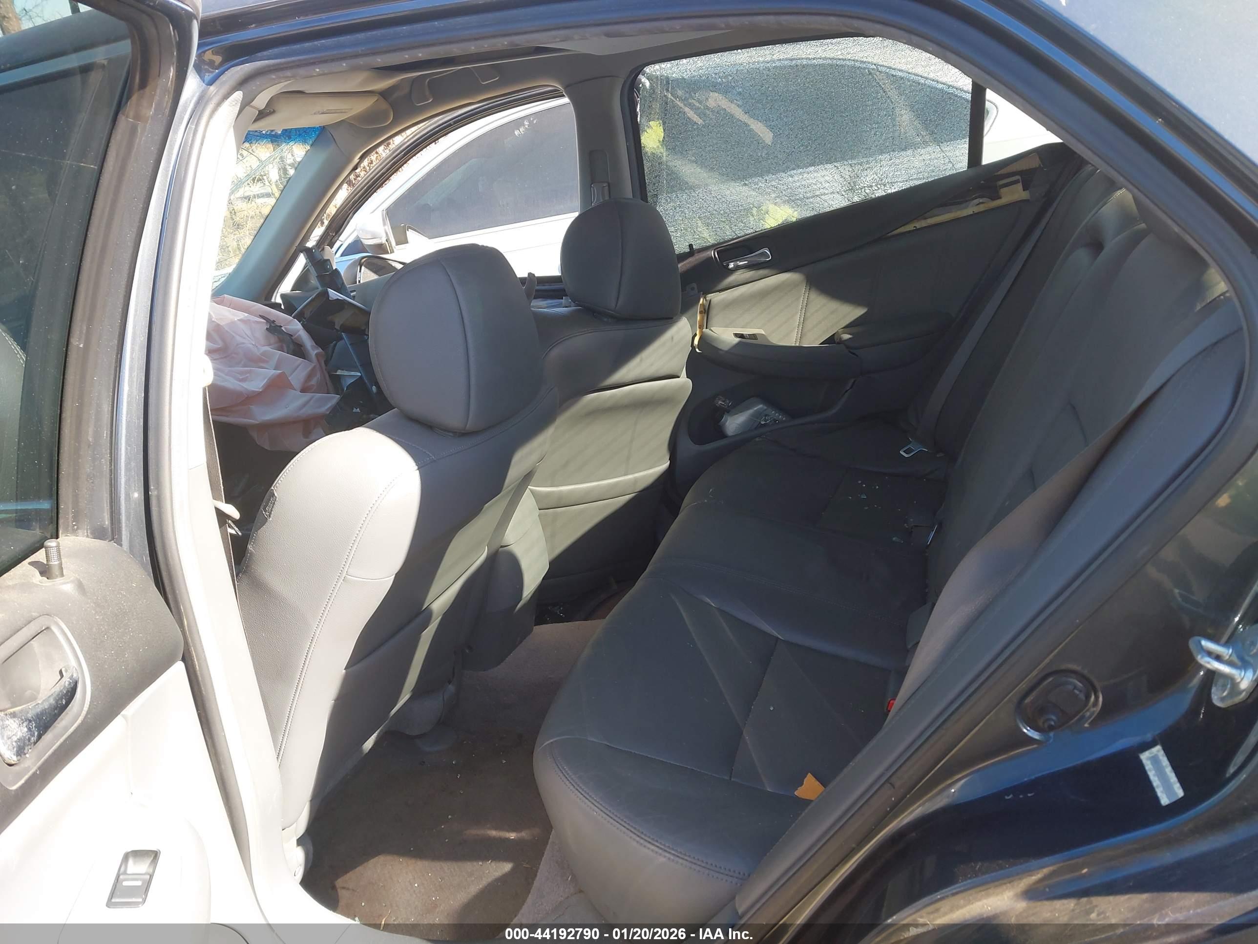 HONDA ACCORD image 8