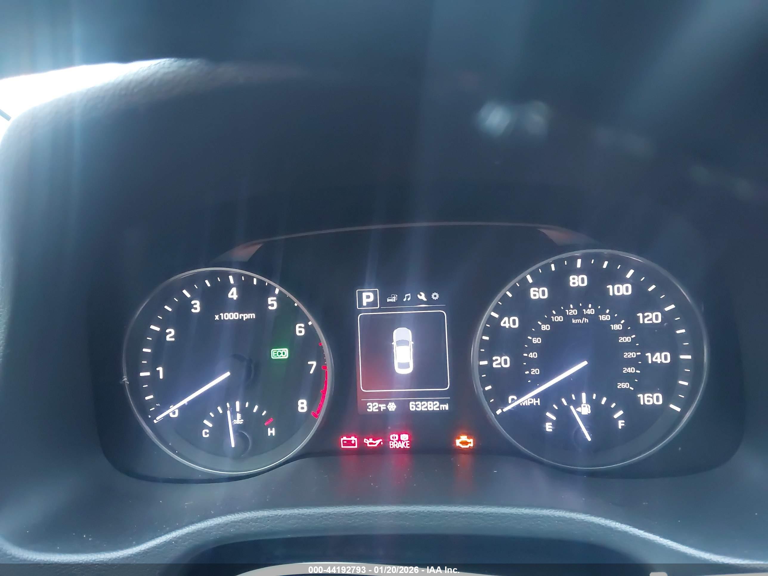 HYUNDAI ELANTRA image 7