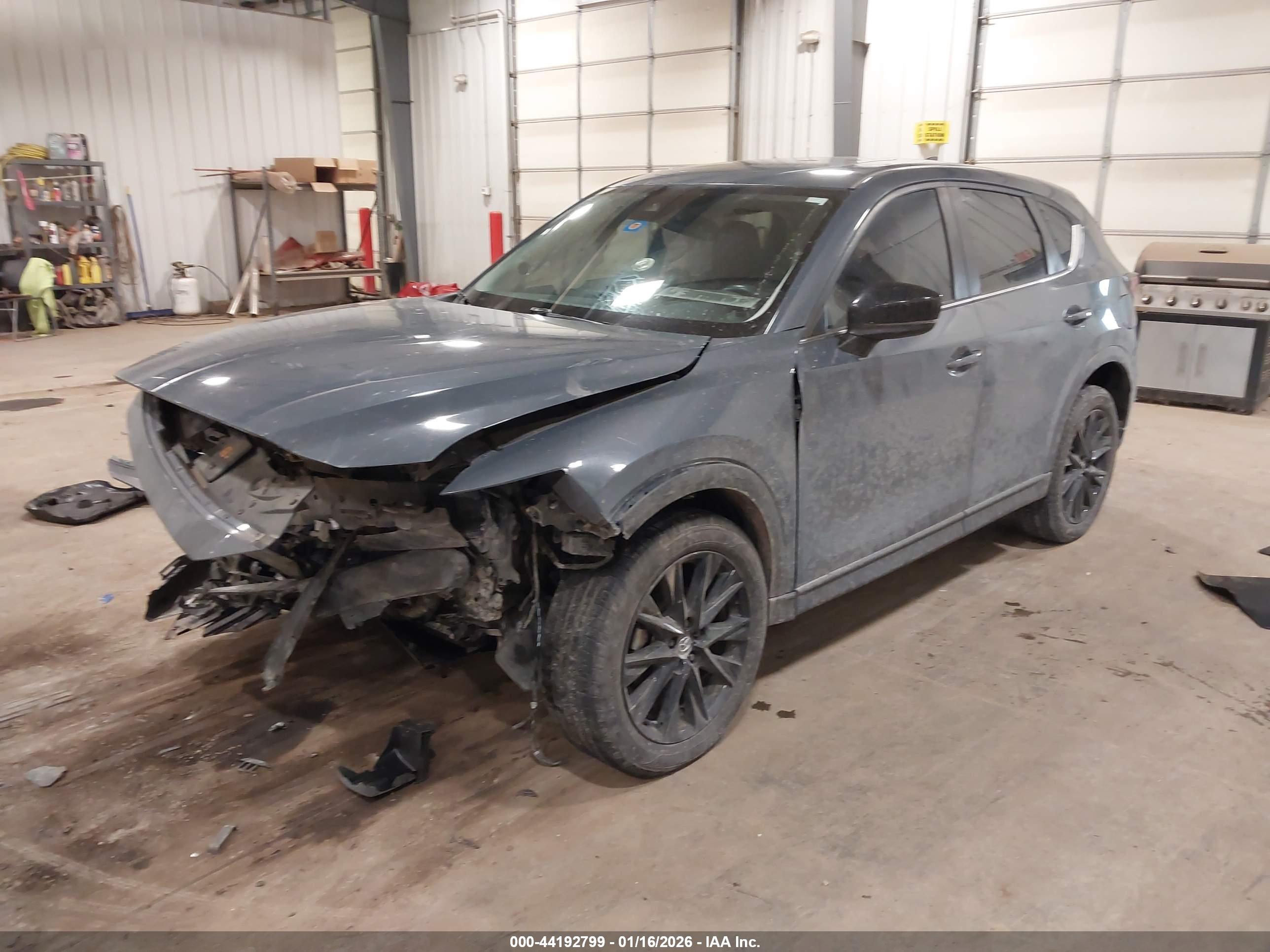 MAZDA CX-5 image 2