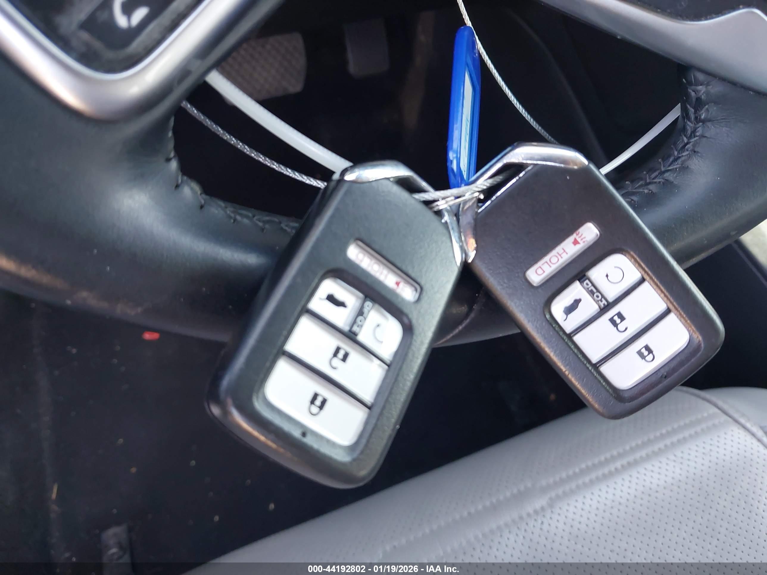 HONDA CR-V image 11
