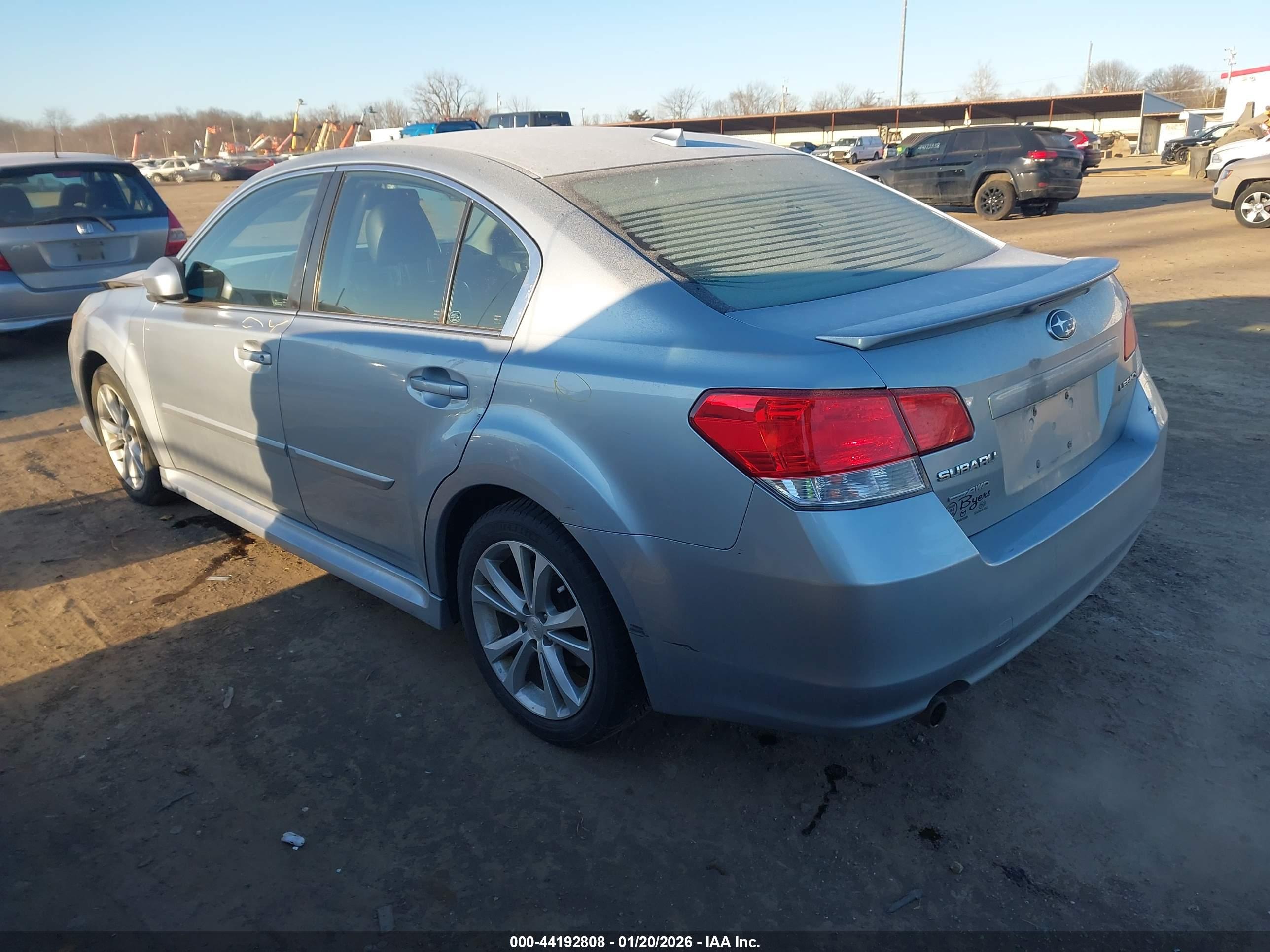 SUBARU LEGACY image 3