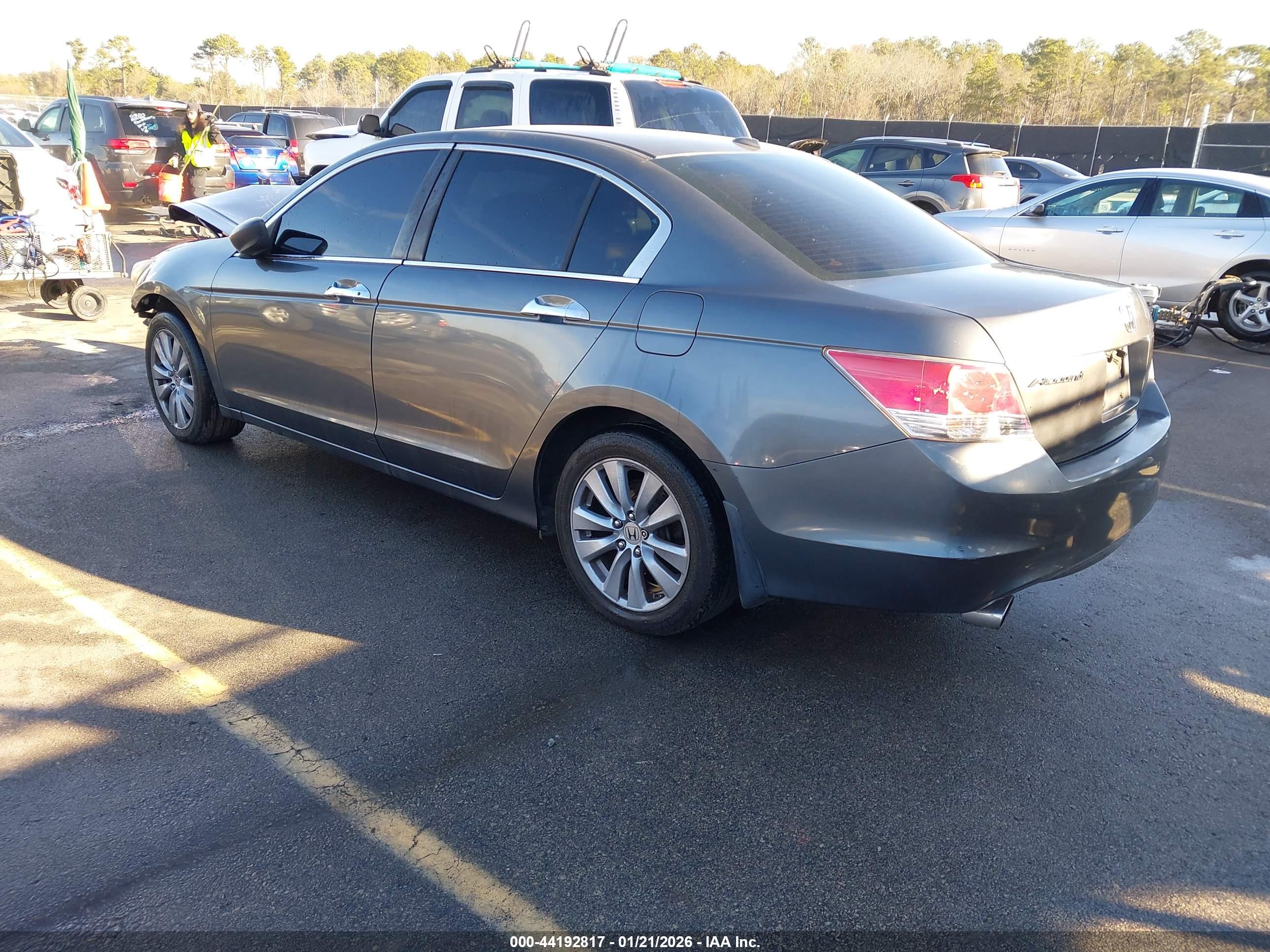 HONDA ACCORD image 3