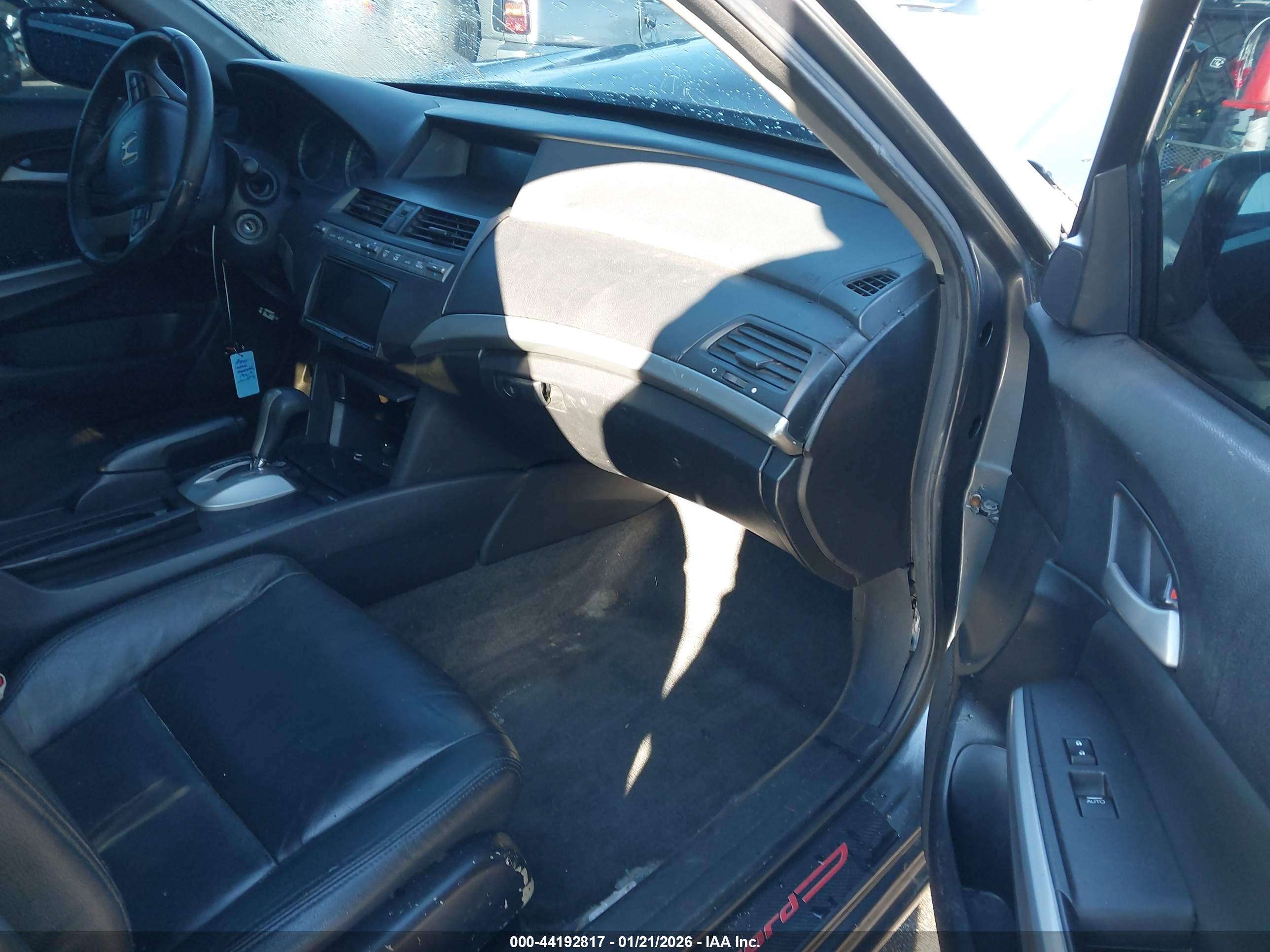 HONDA ACCORD image 5