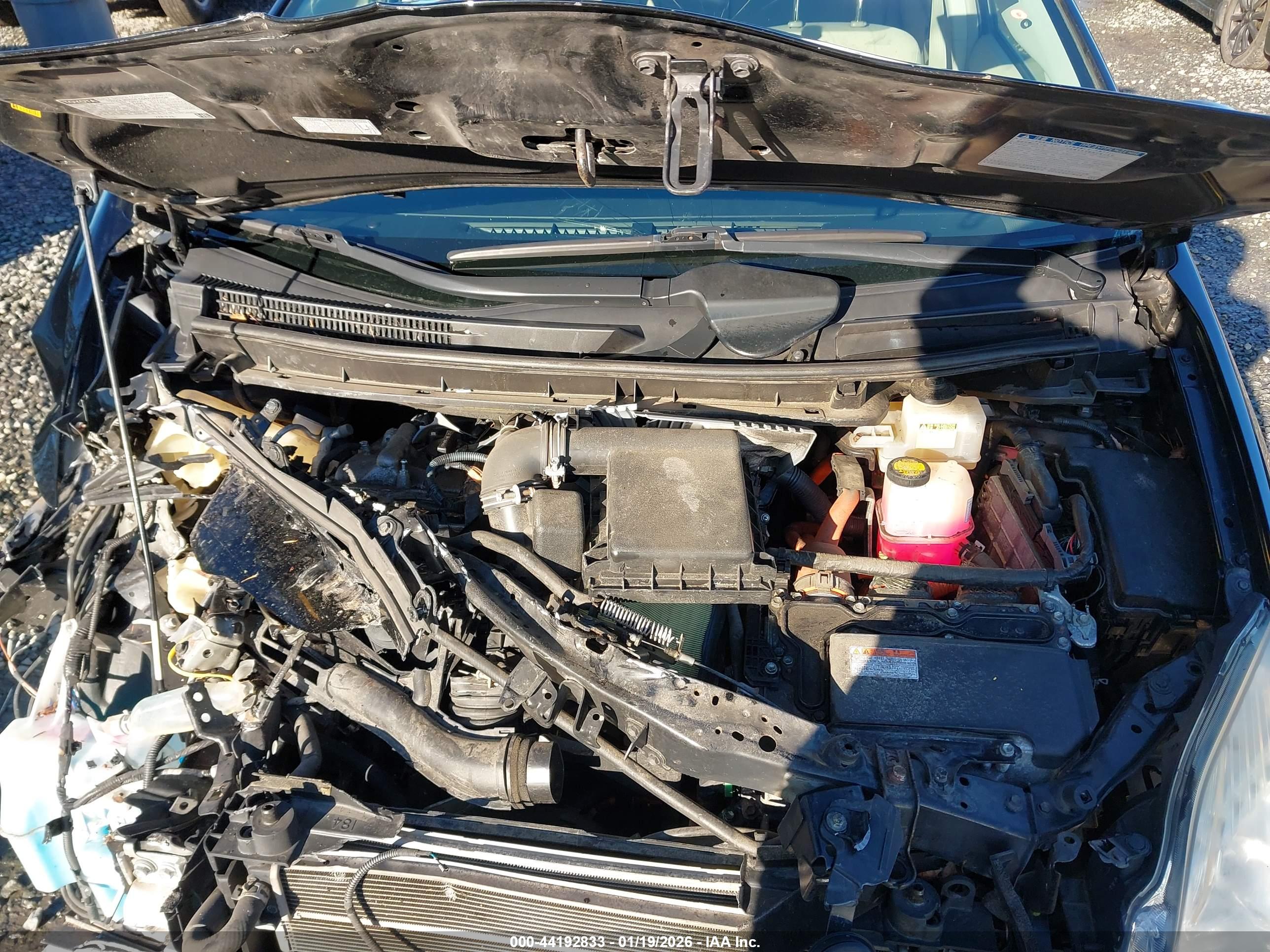 TOYOTA PRIUS image 10