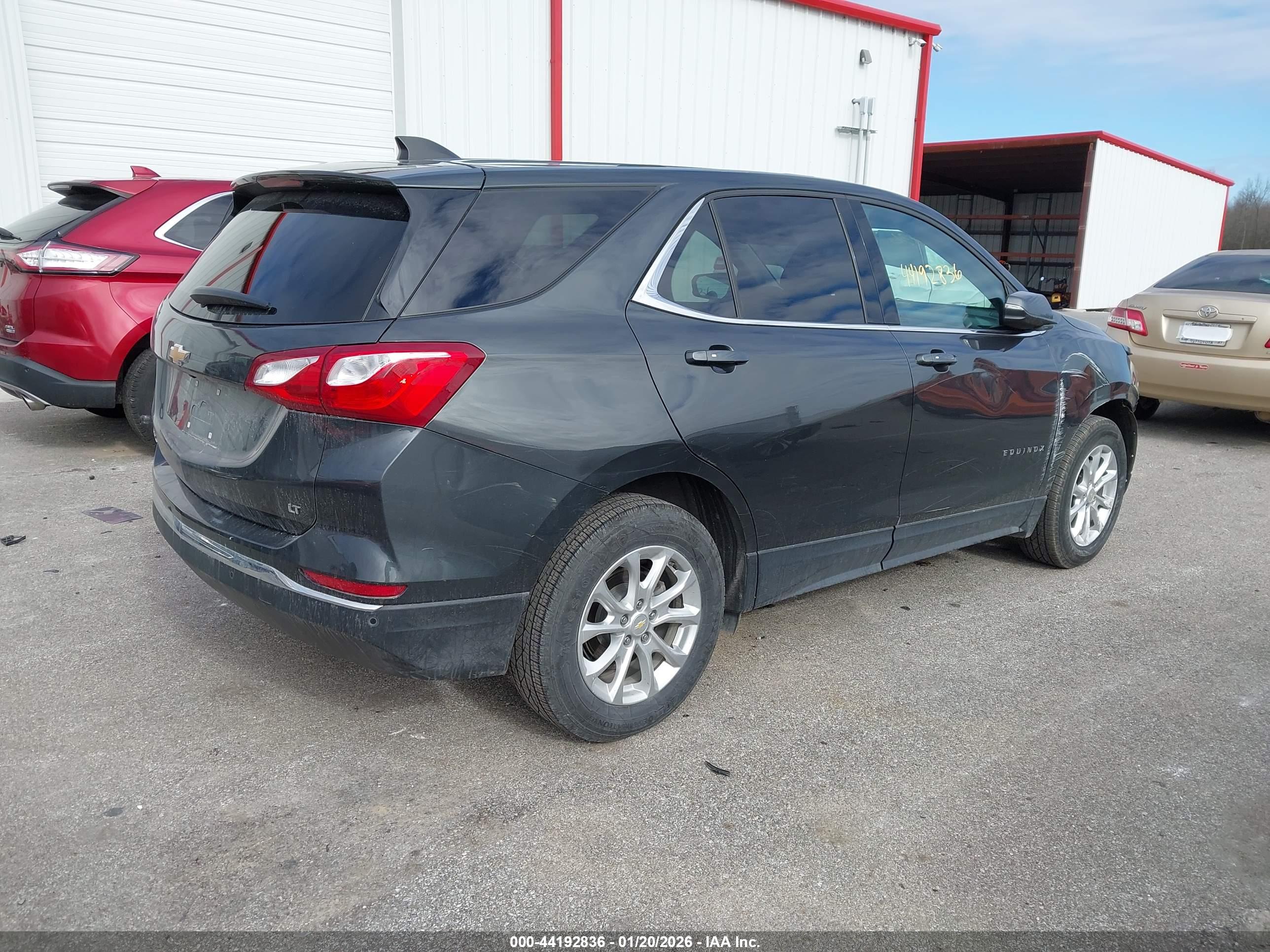 CHEVROLET EQUINOX image 4