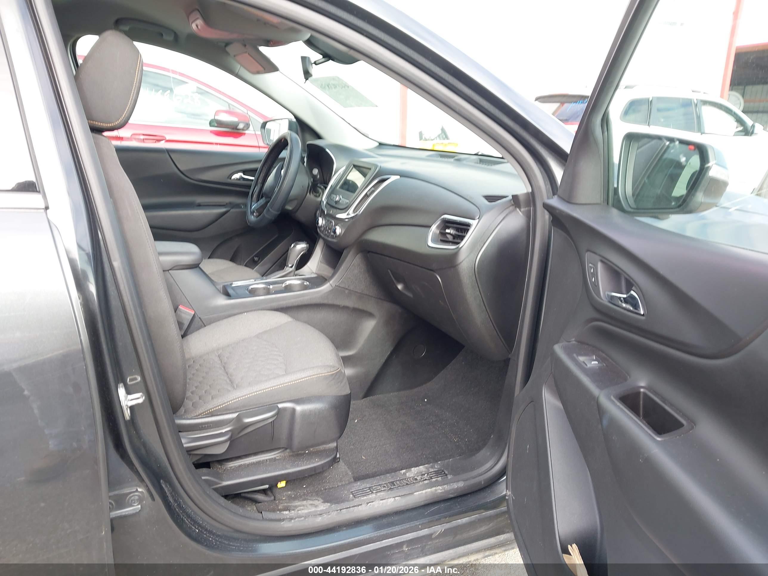 CHEVROLET EQUINOX image 5