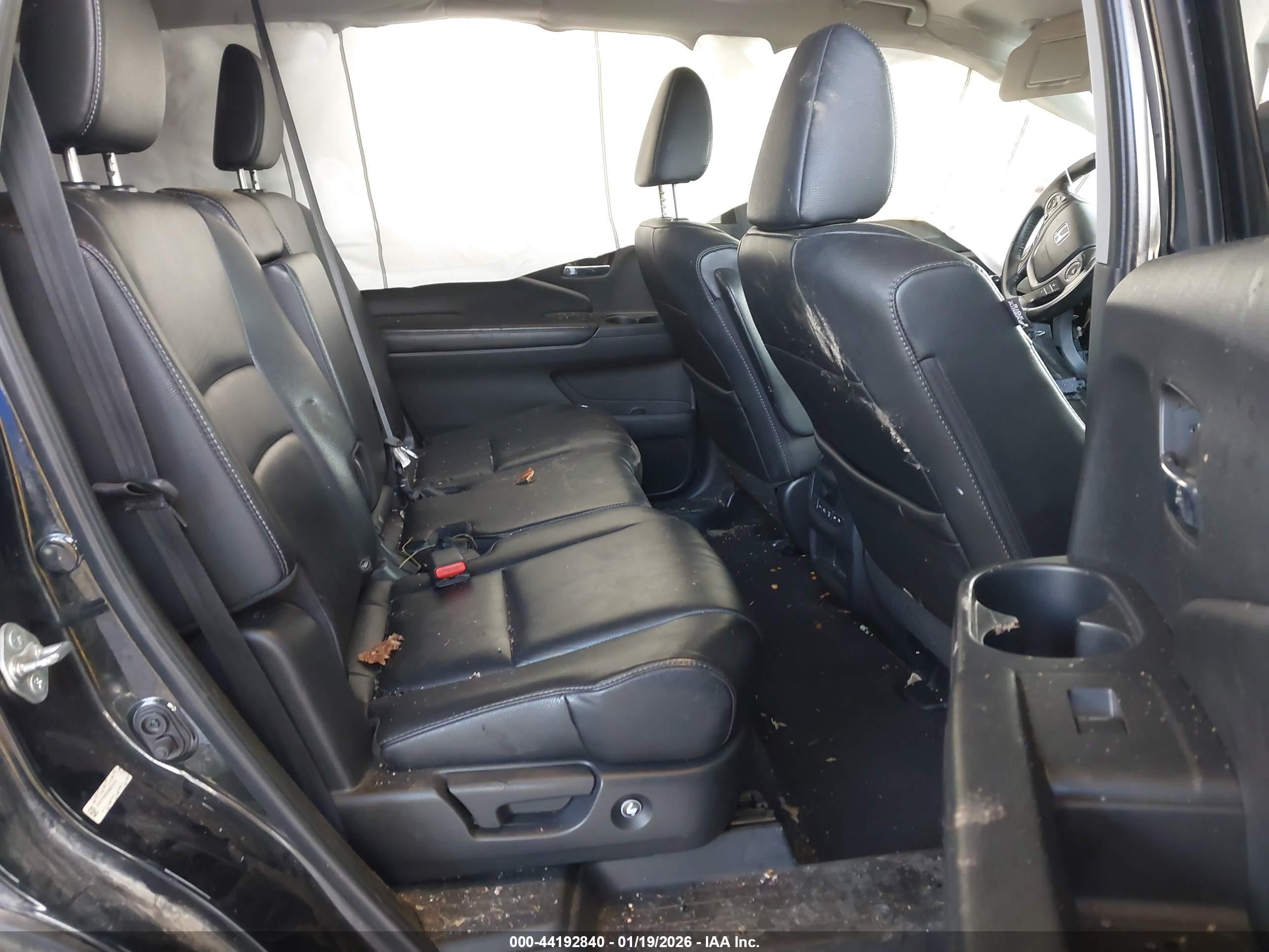 HONDA PILOT image 8