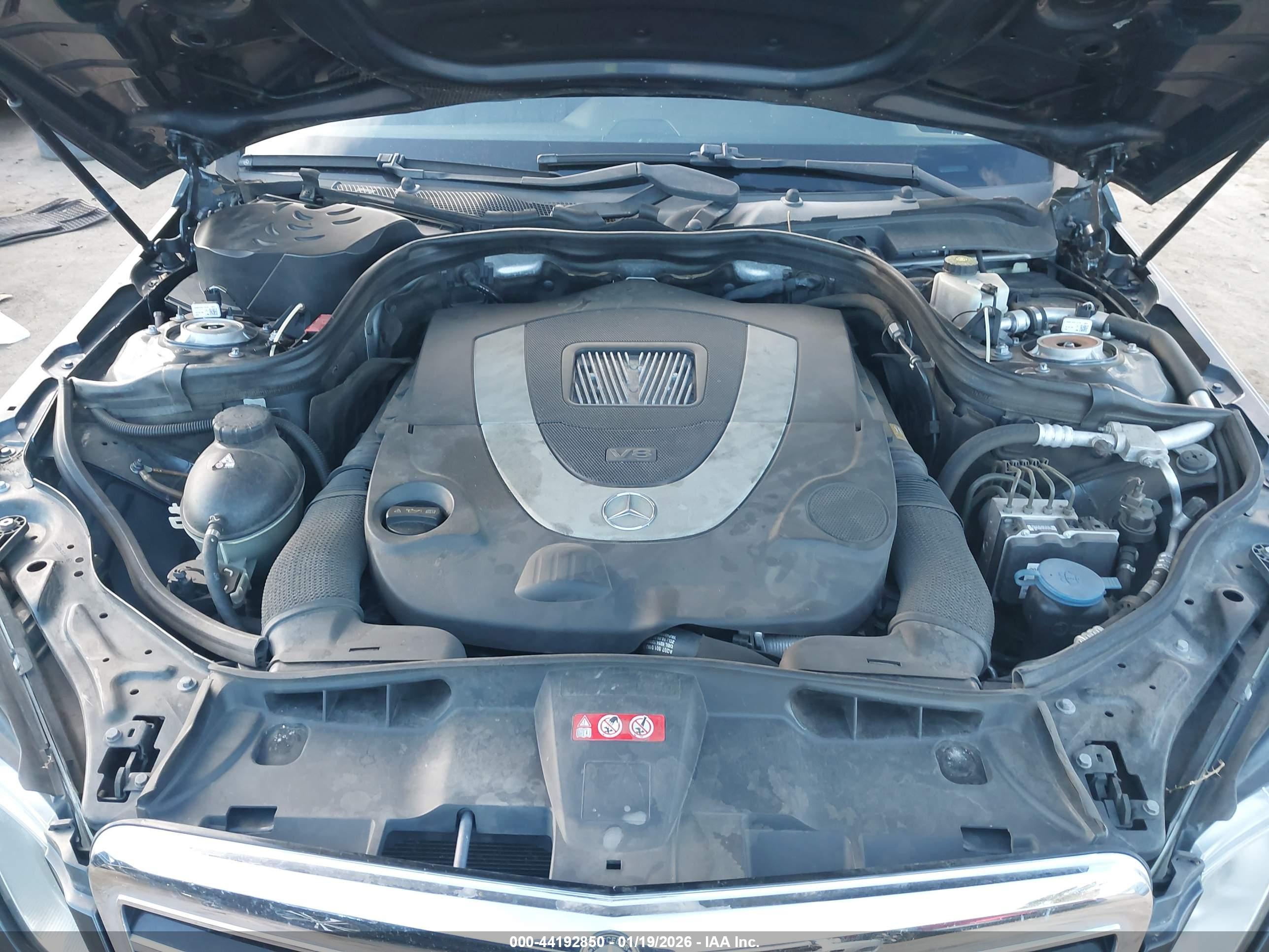 MERCEDES-BENZ E image 10