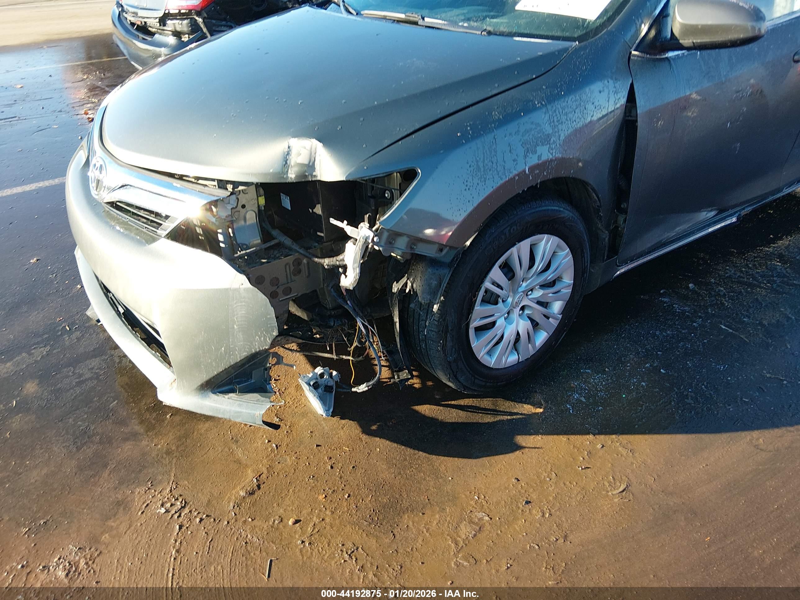 TOYOTA CAMRY image 6